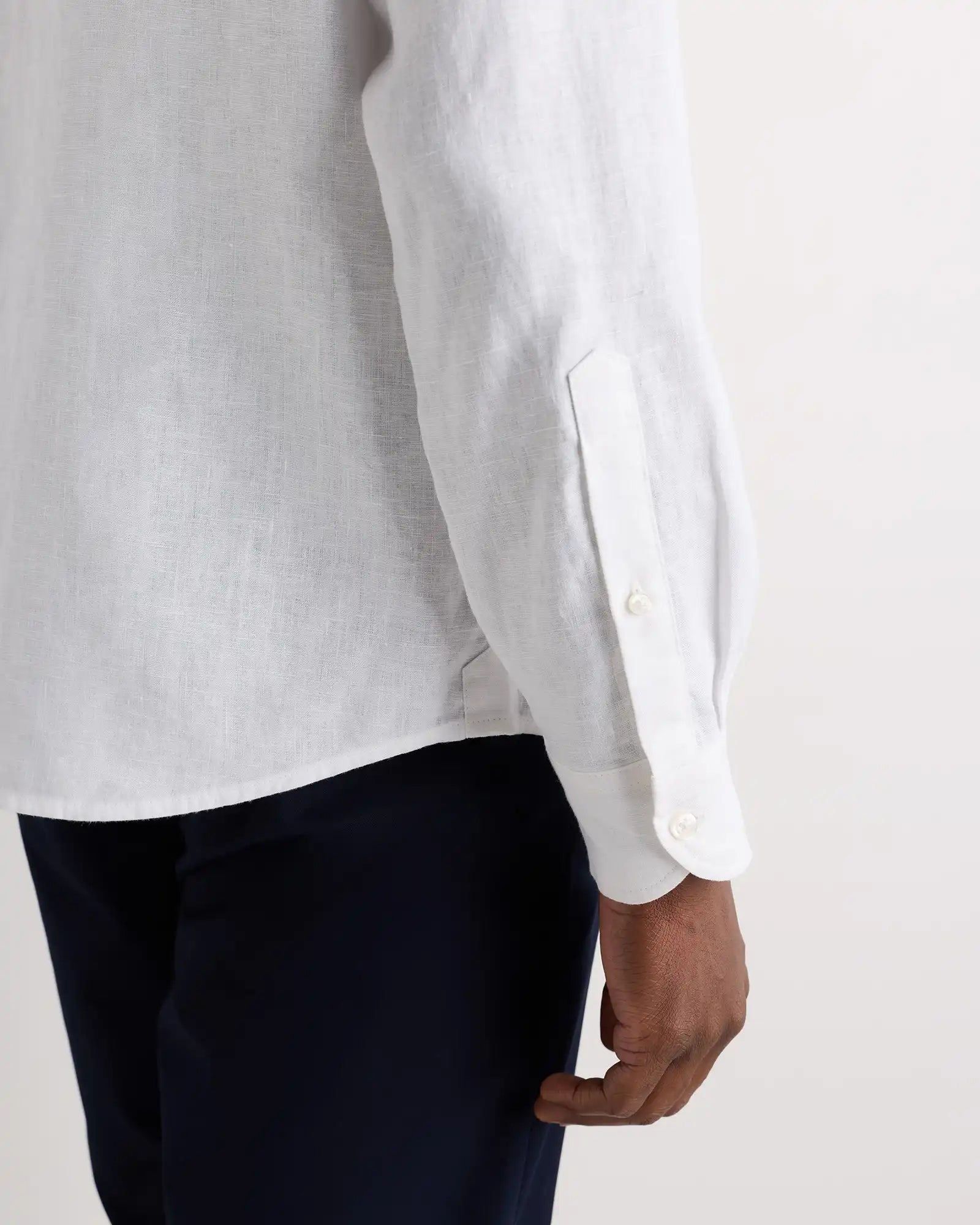 100% European Linen Relaxed Band Collar Shirt