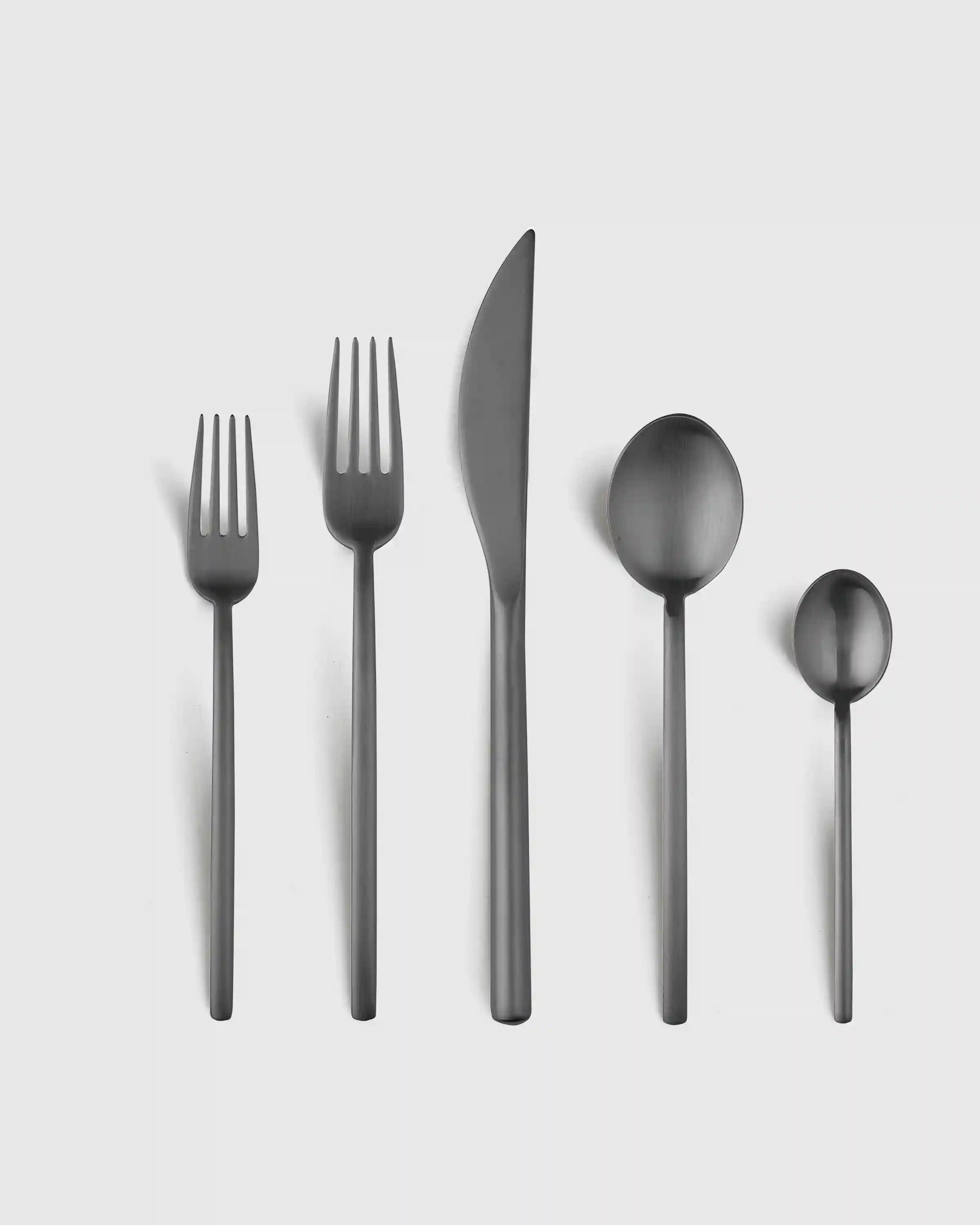 Due Flatware 20-Pc Set by Mepra