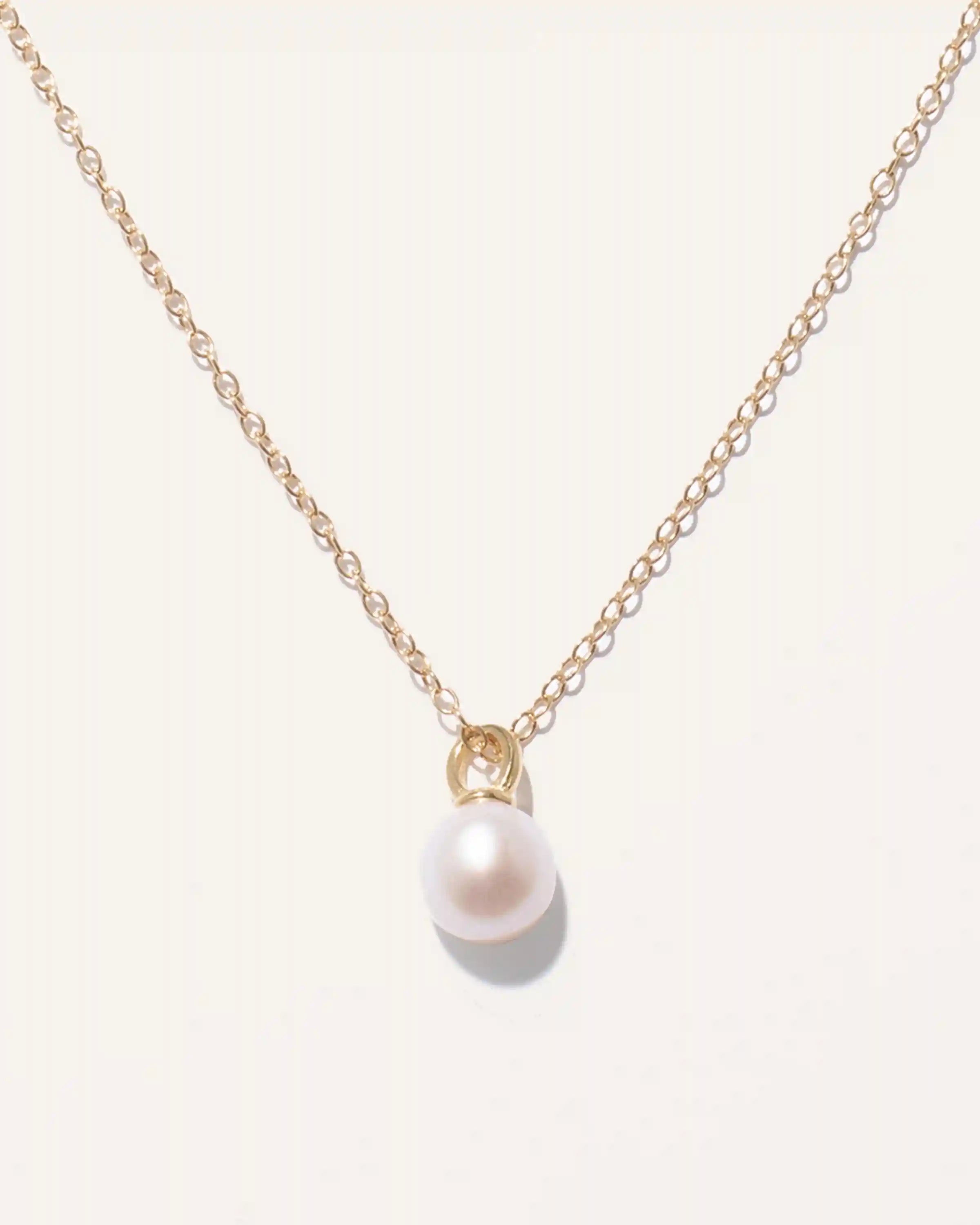 Freshwater Cultured Pearl Pendant Necklace