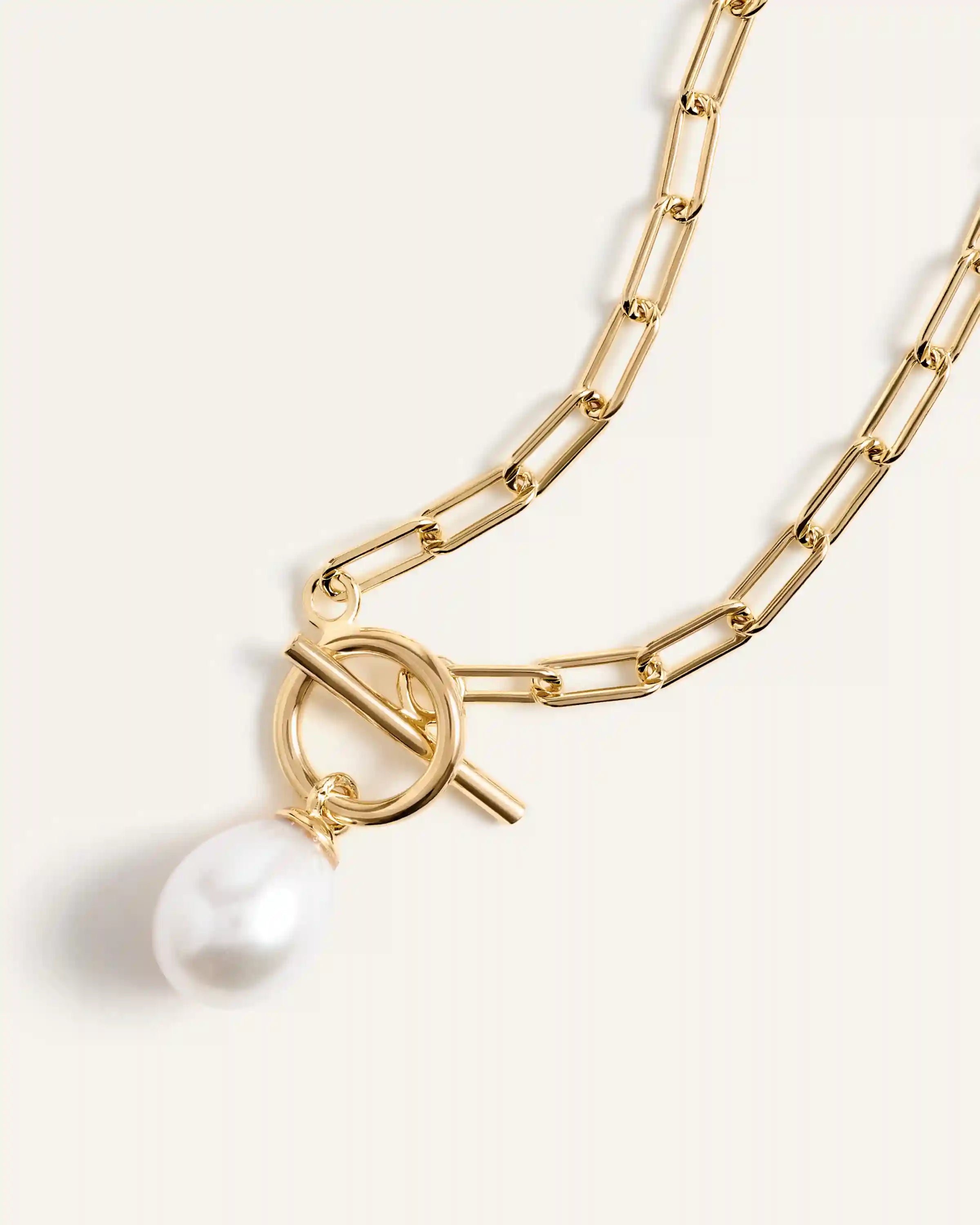 Freshwater Cultured Pearl Toggle Necklace