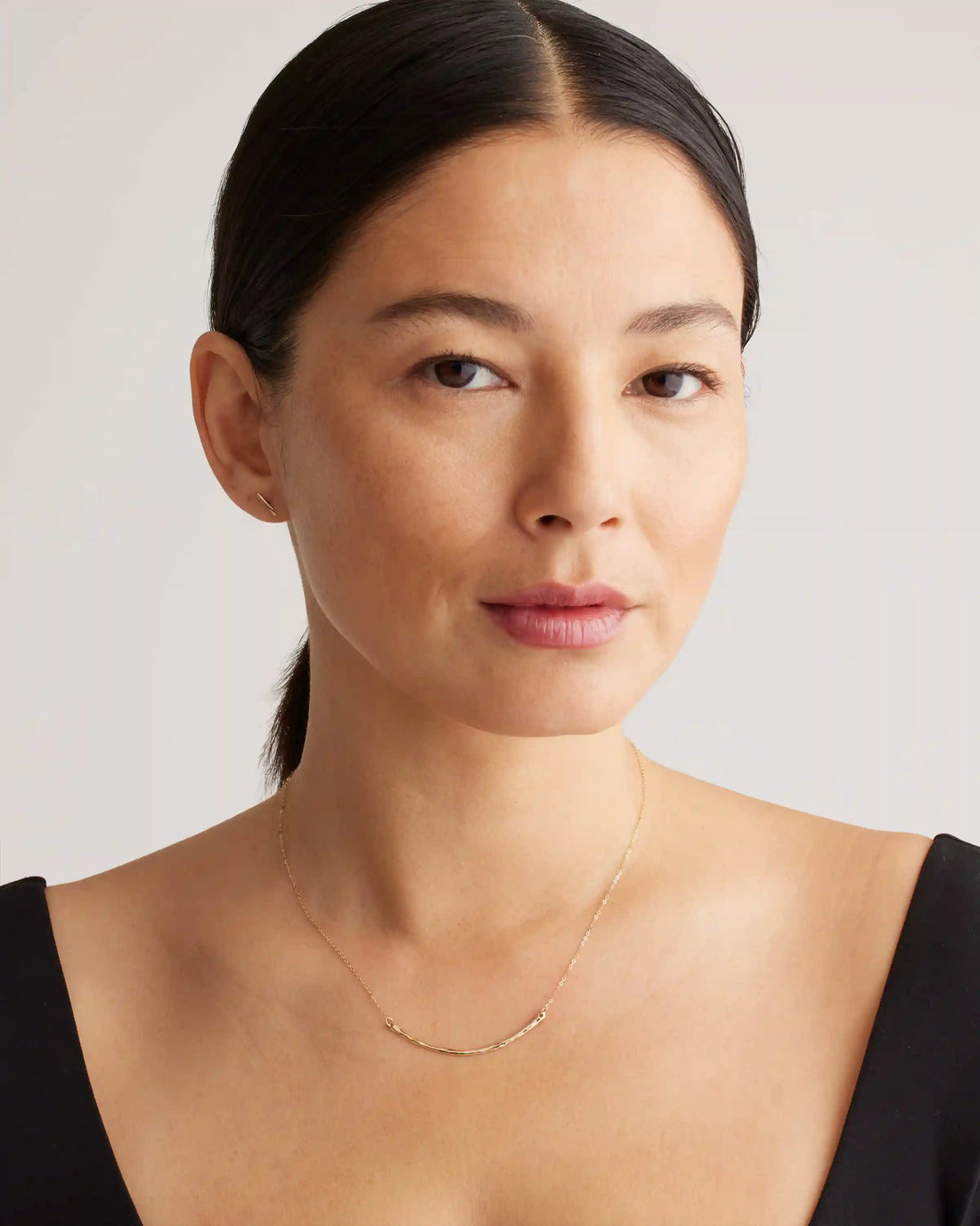 14K Gold Hammered Curve Necklace
