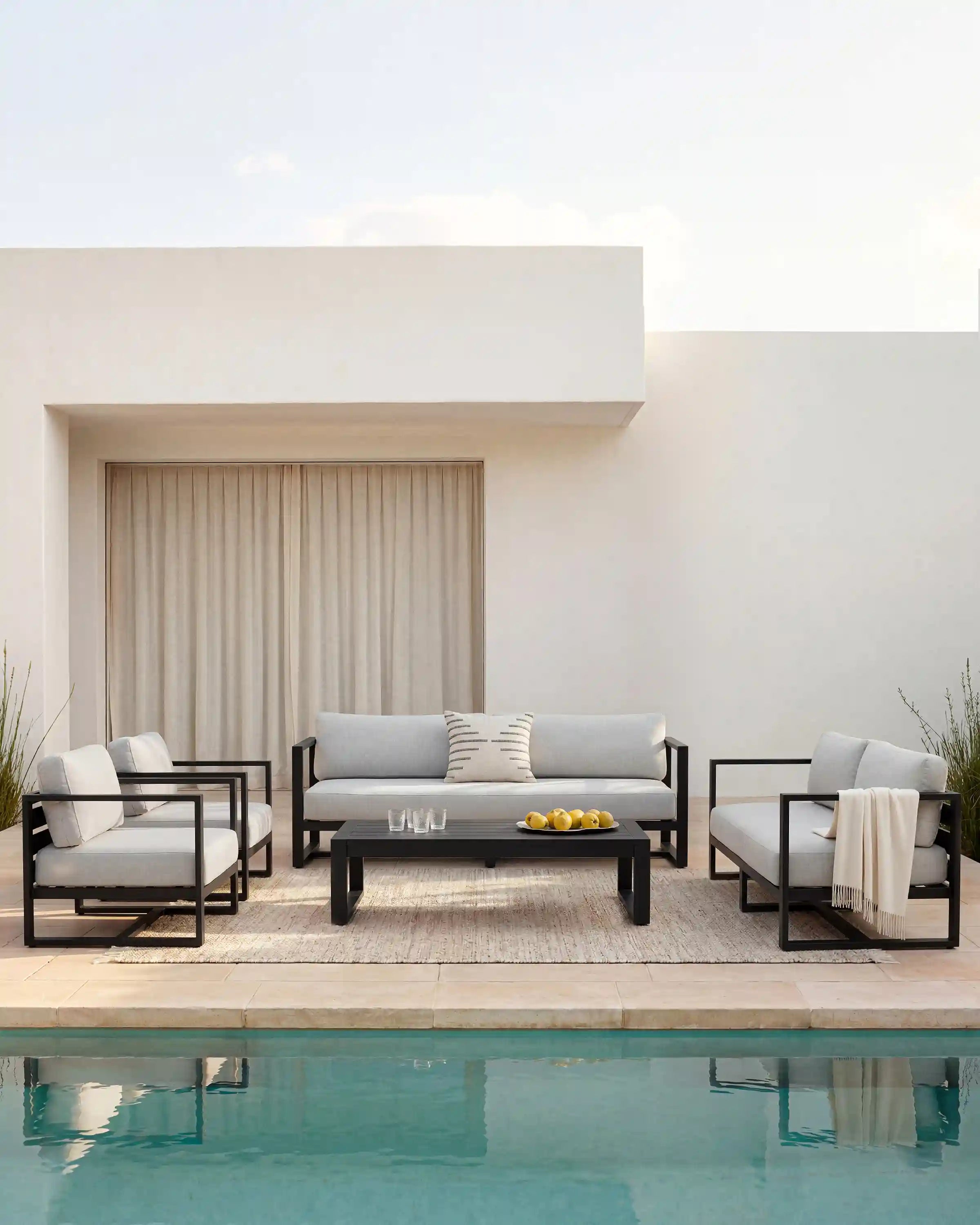 Linear Aluminum Outdoor Coffee Table