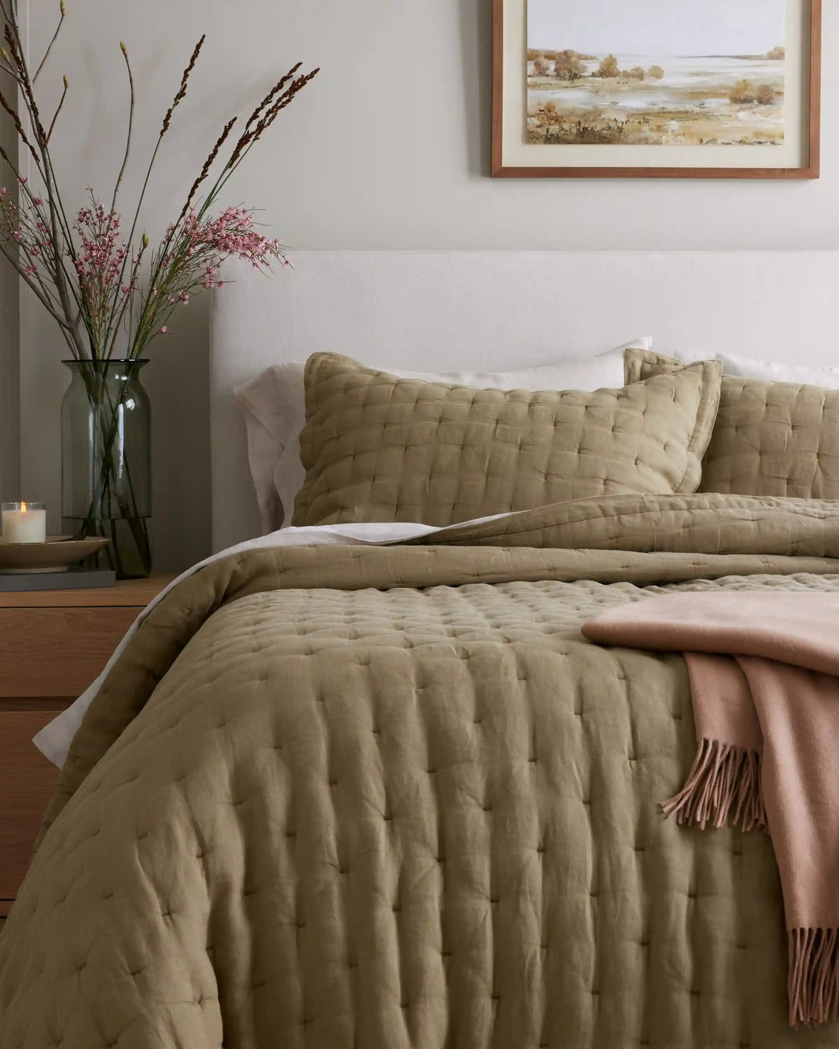 European Linen Dream Quilt Set