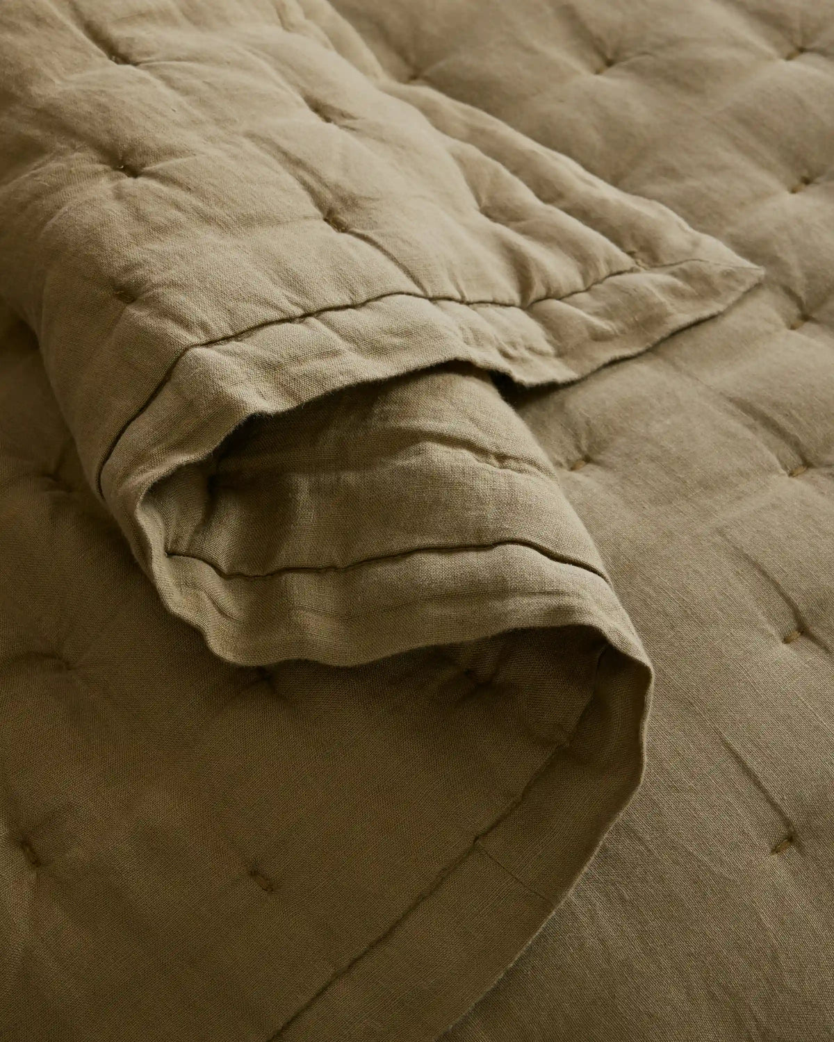 European Linen Dream Quilt