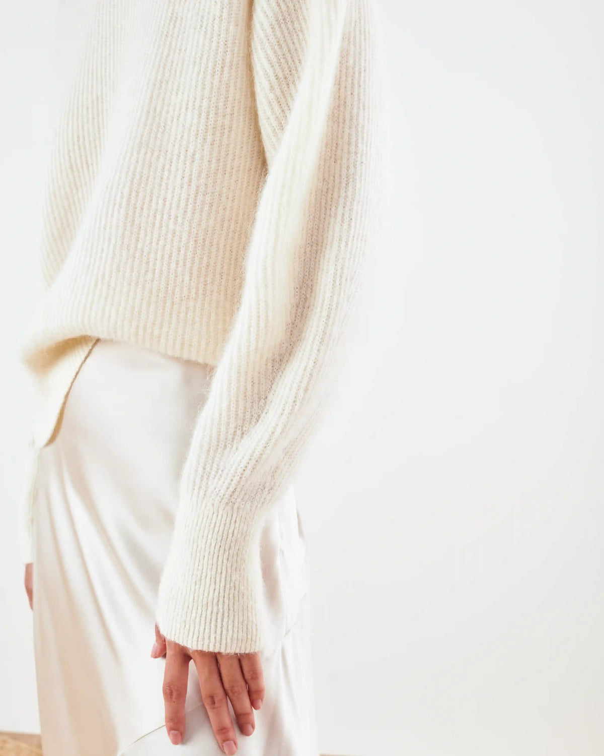 Baby Alpaca-Wool Crew