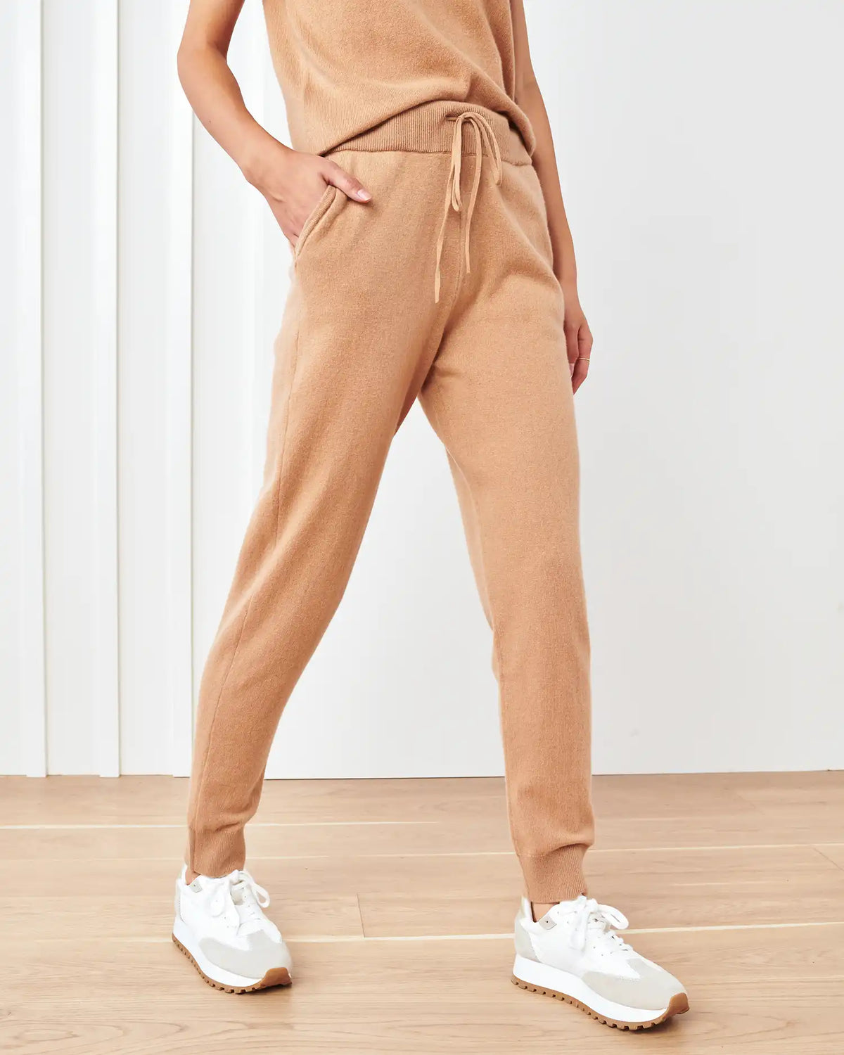 Mongolian Spring Cashmere Sweatpants