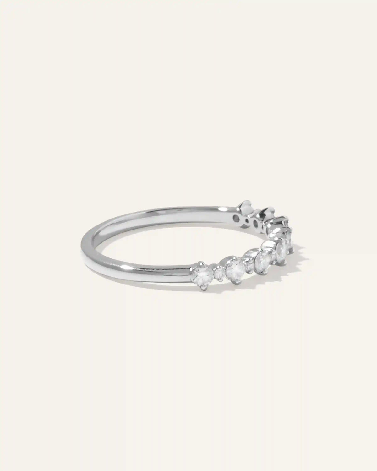 14K Gold Natural Diamond Alternating Round Band