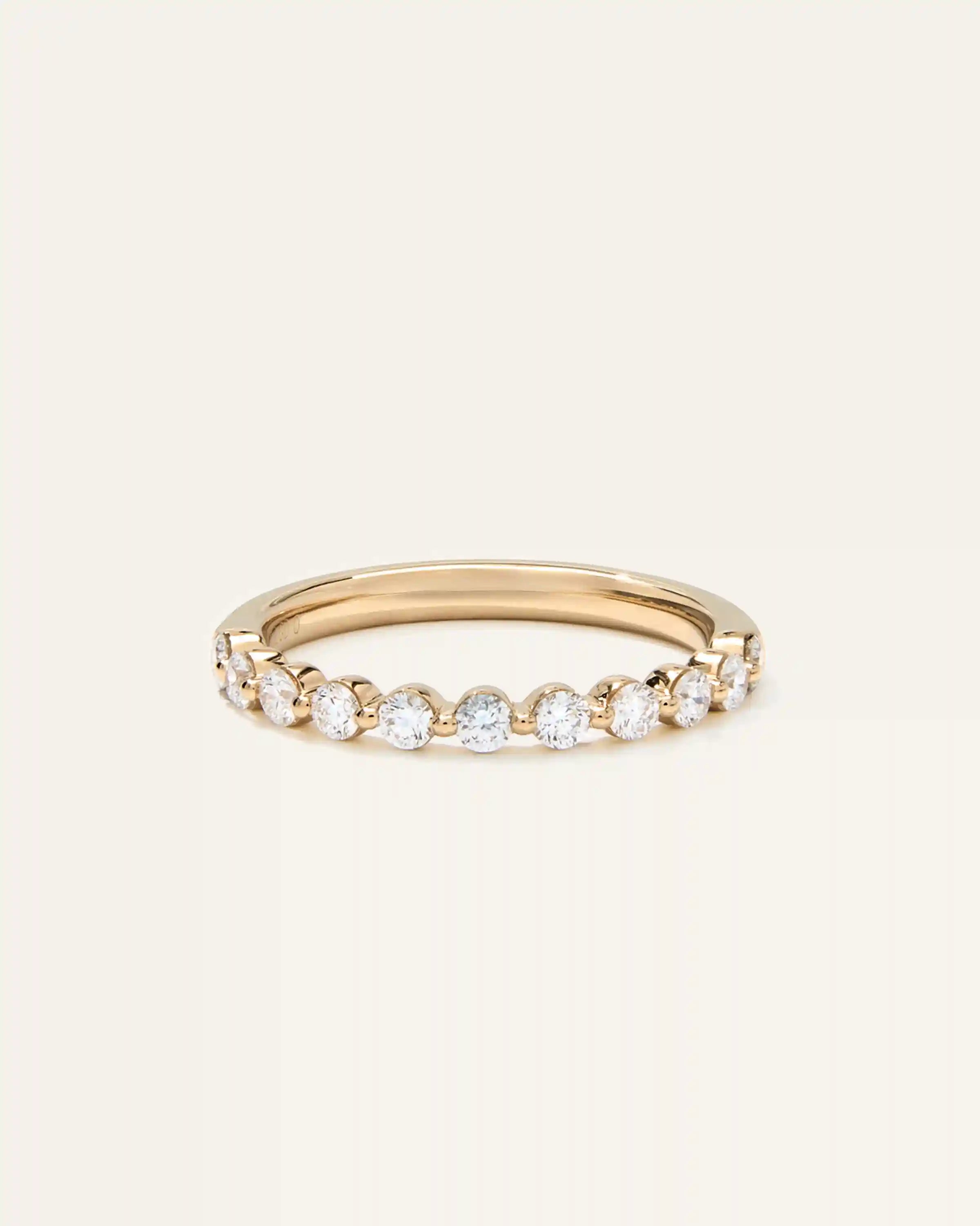 Lab Grown Diamond Single Shared Prong Halfway Band