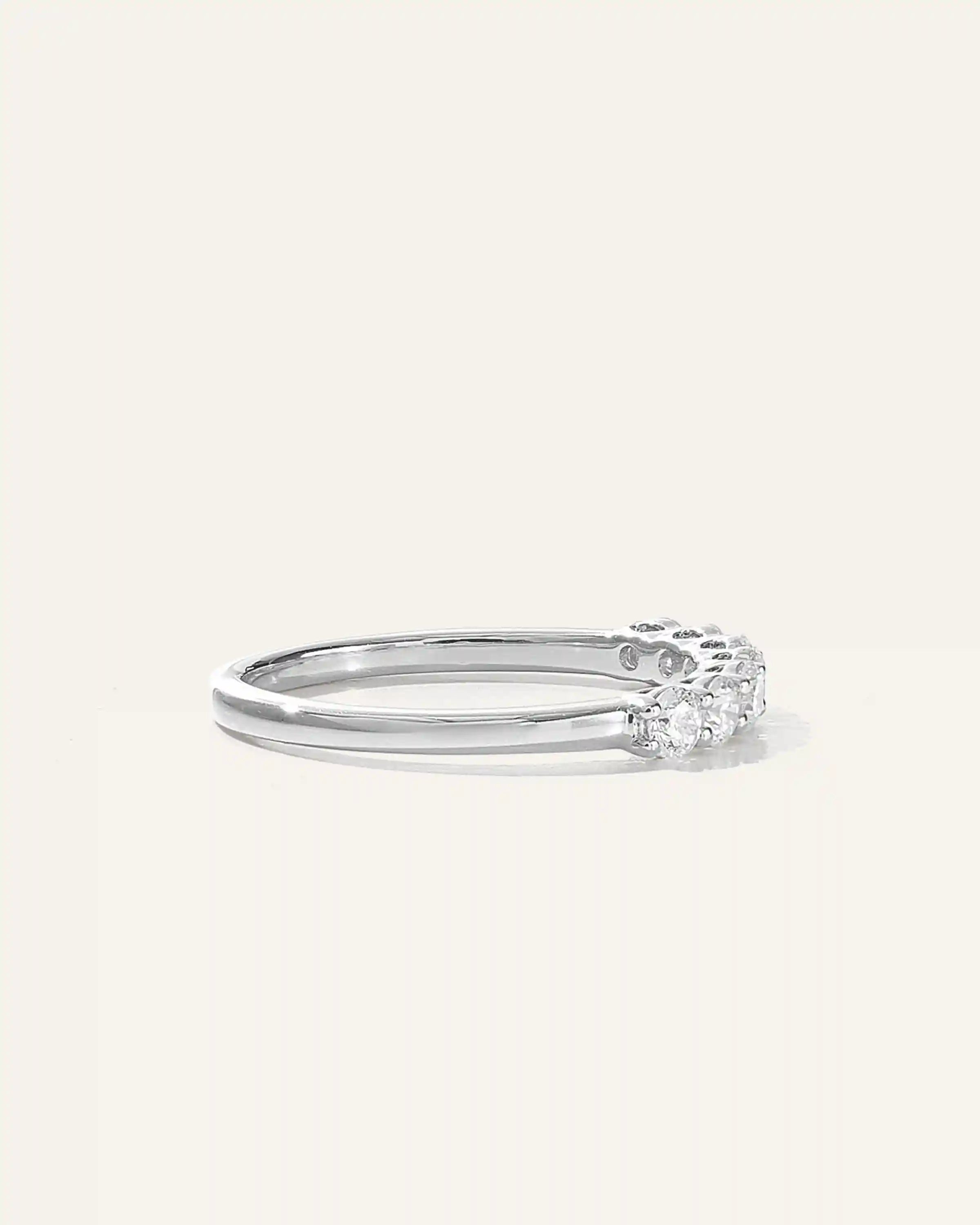 Lab Grown Diamond Round Seven Stone Band