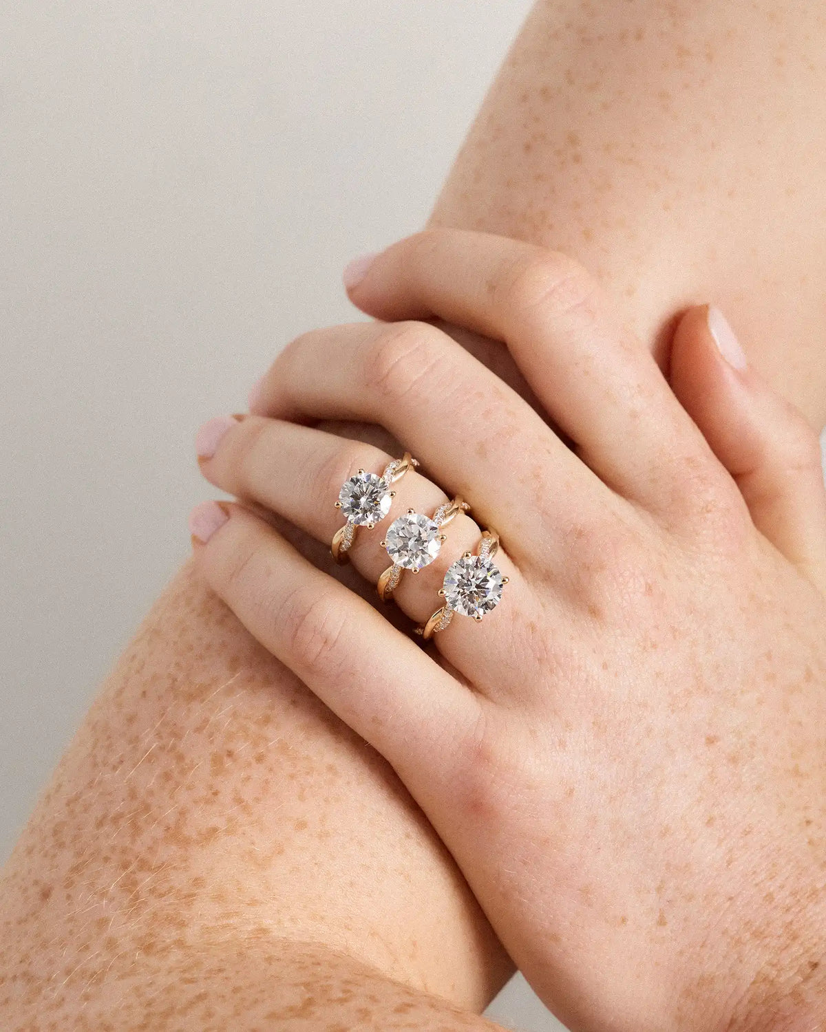 Lab Grown Diamond Round Twisted Engagement Ring - 2.5ct