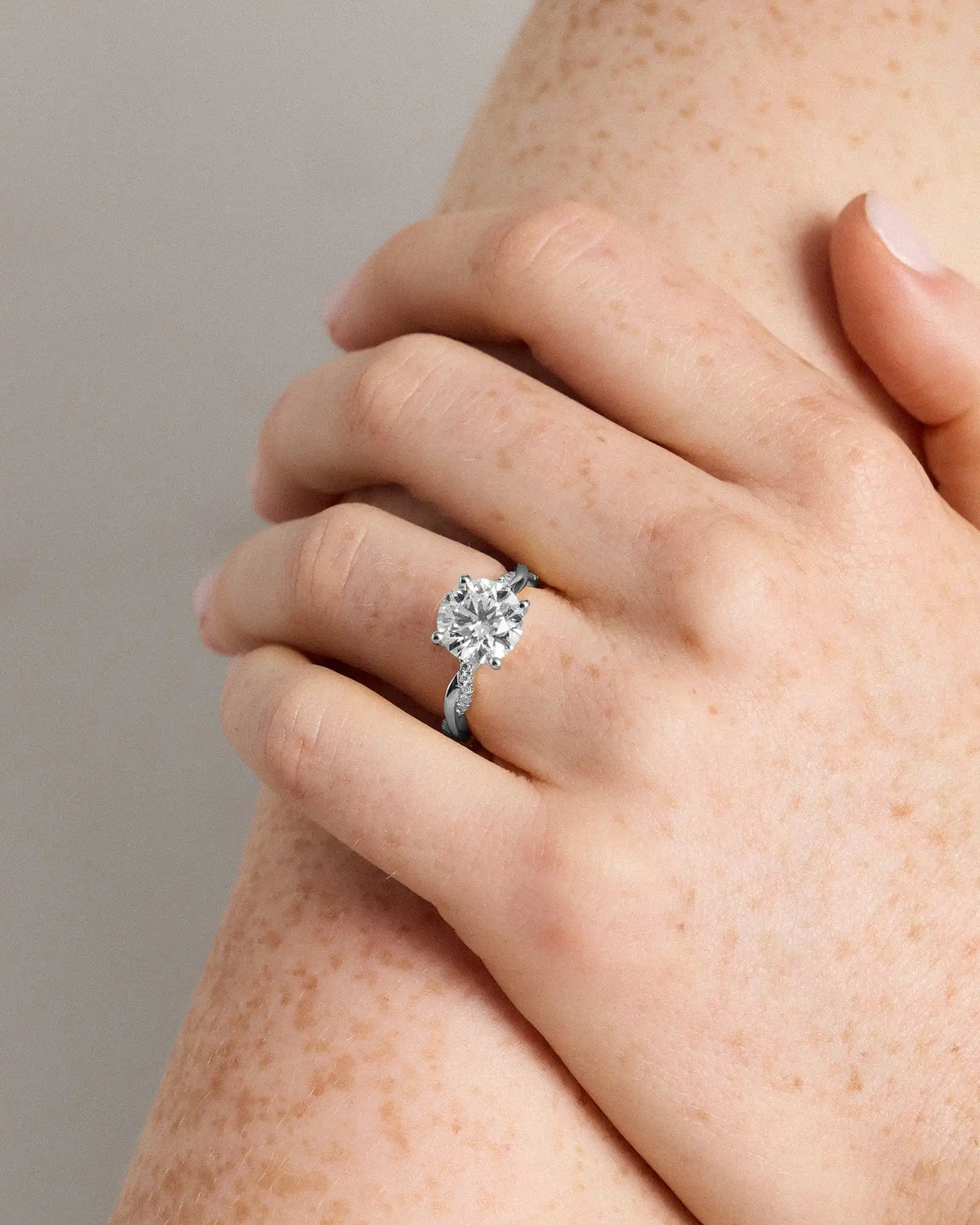 Lab Grown Diamond Round Twisted Engagement Ring - 3ct