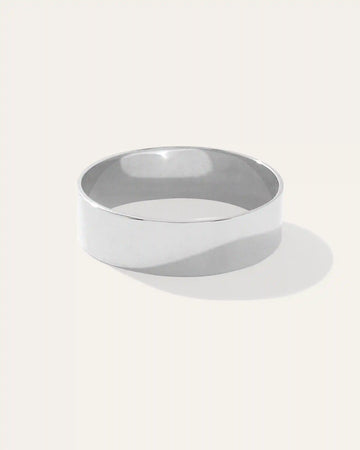 14K Gold Lightweight Flat Edge Band