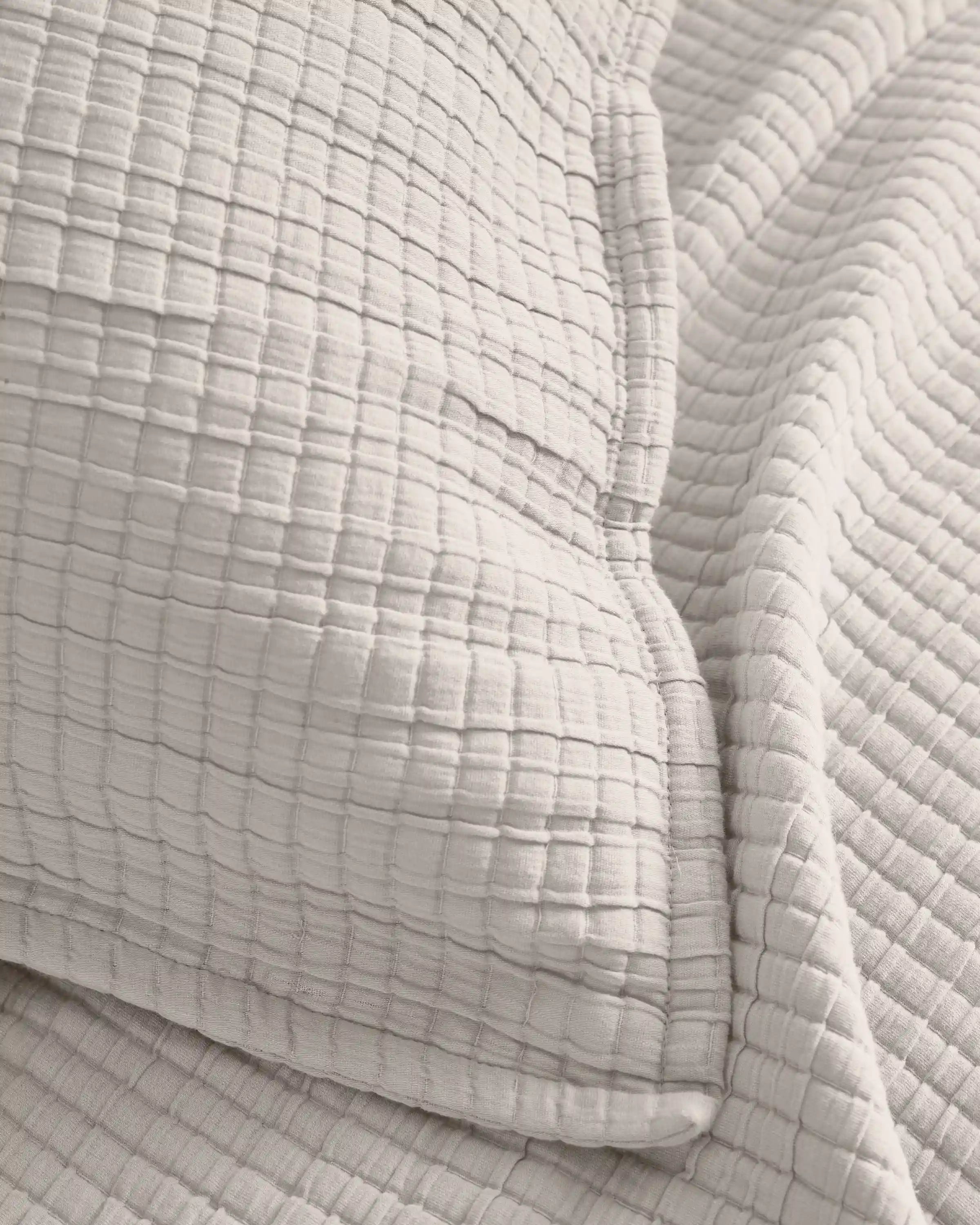 Organic Ribbed Cotton Coverlet Set