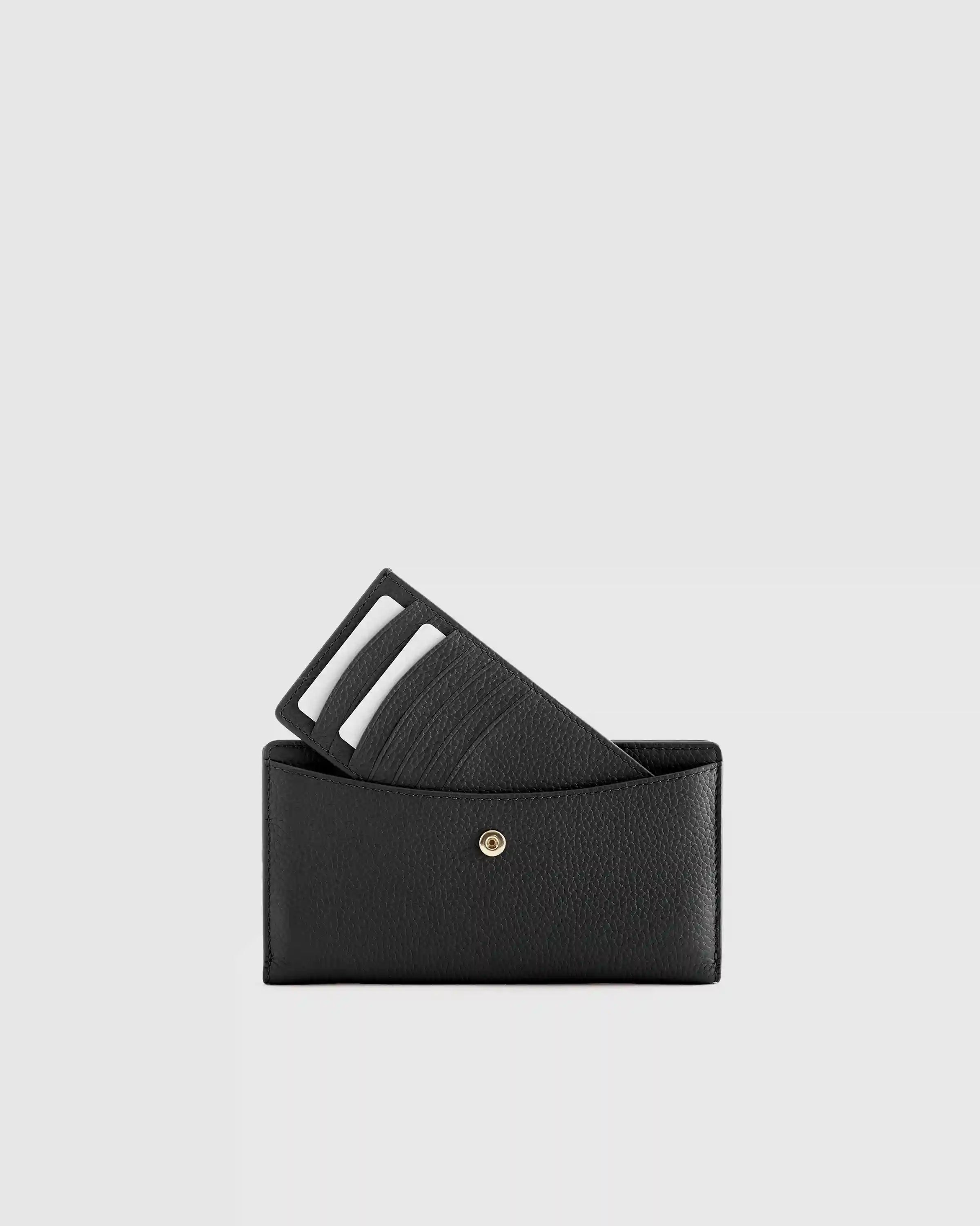 Italian Pebbled Leather Bifold 2-in-1 Wallet
