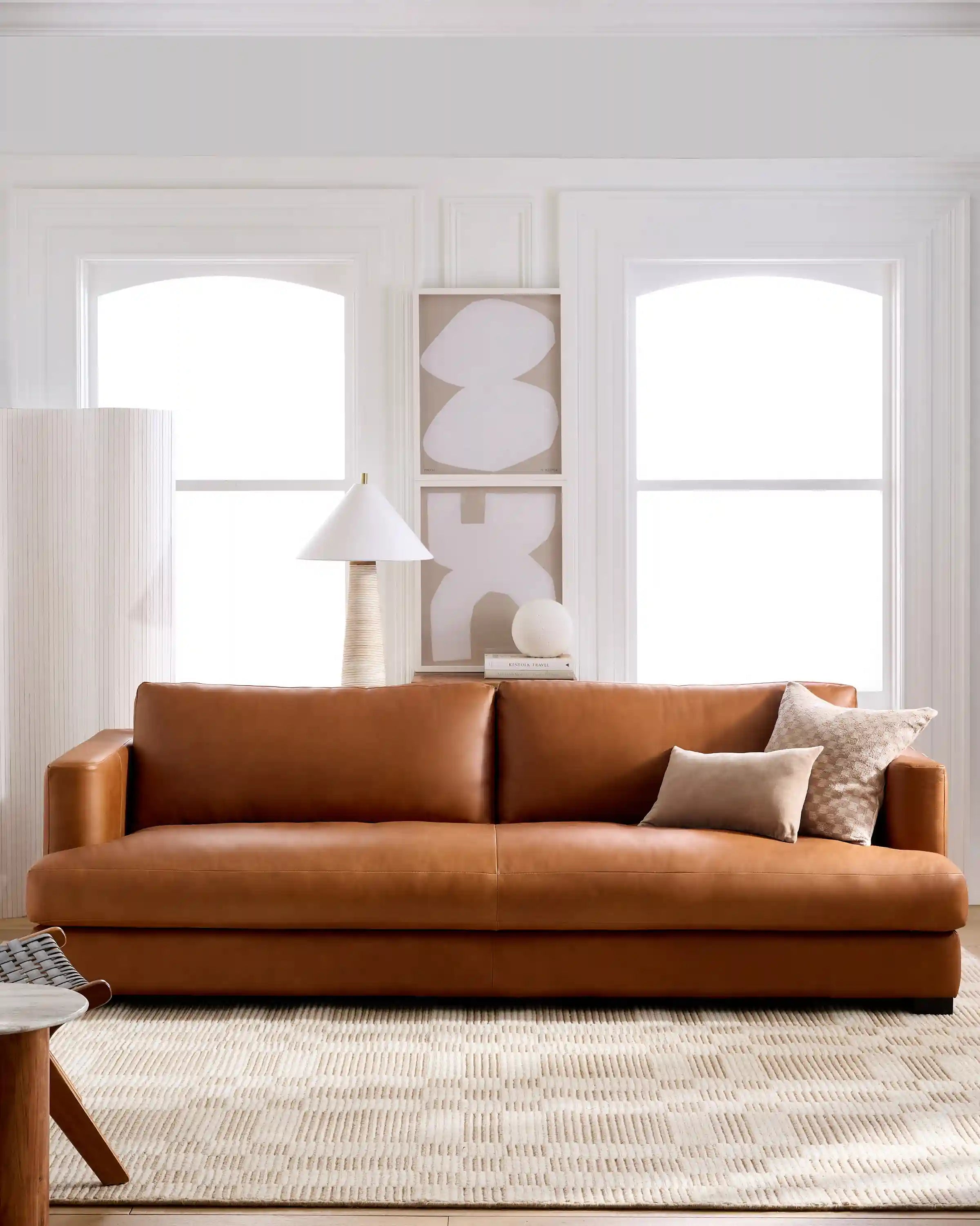 Sierra Curved Arm Sofa in Leather