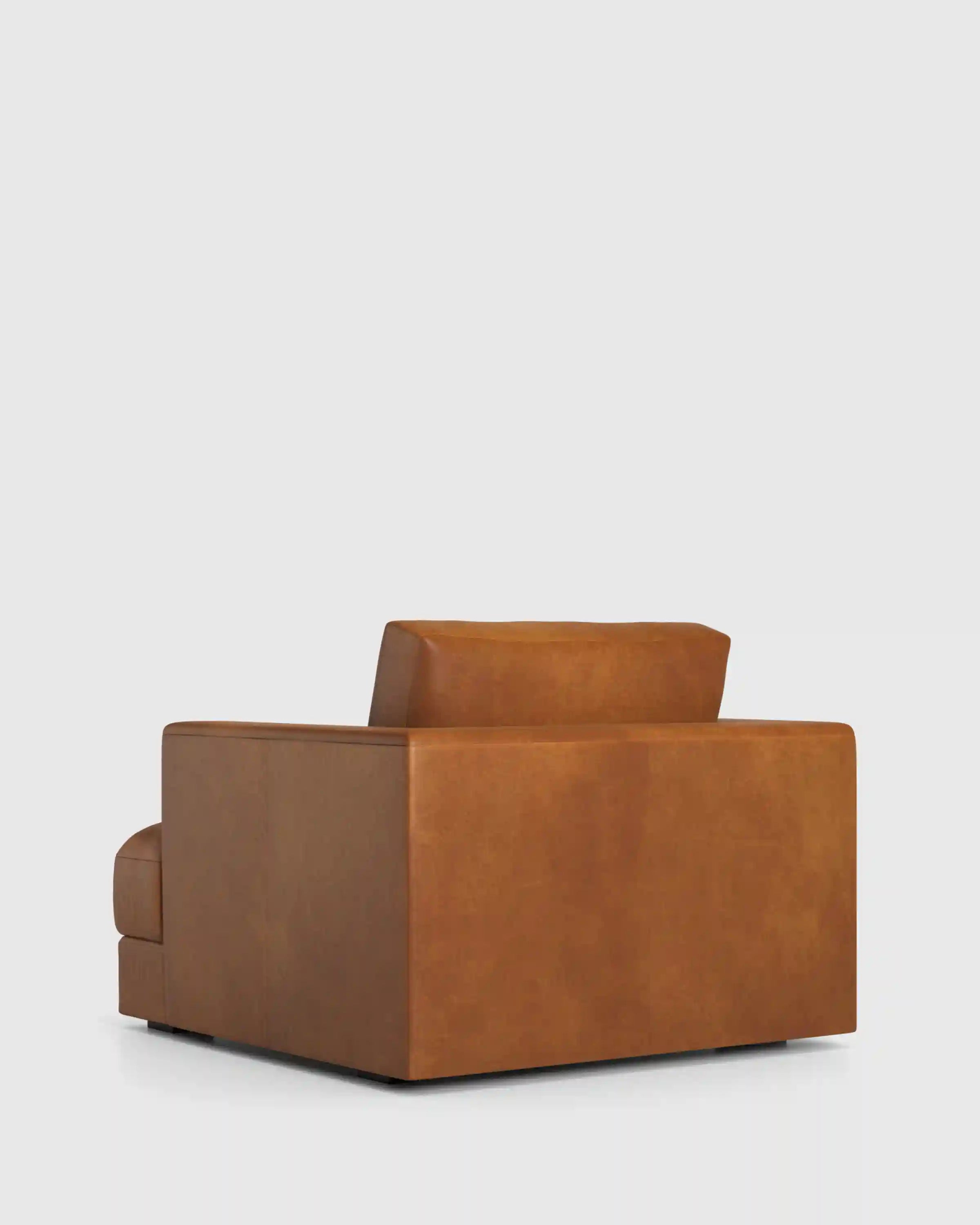 Sierra Curved Arm Accent Chair in Leather
