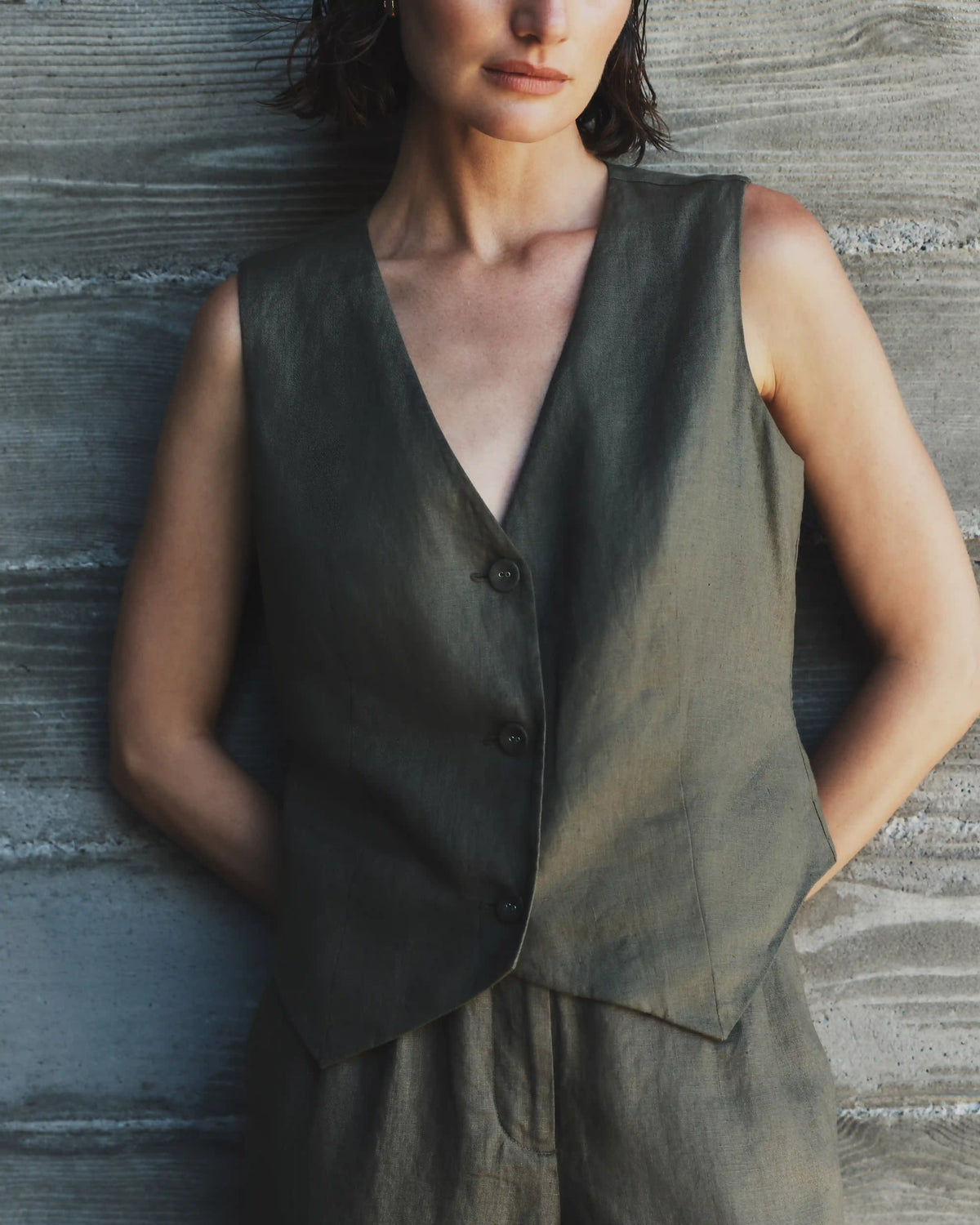 100% European Linen Vest