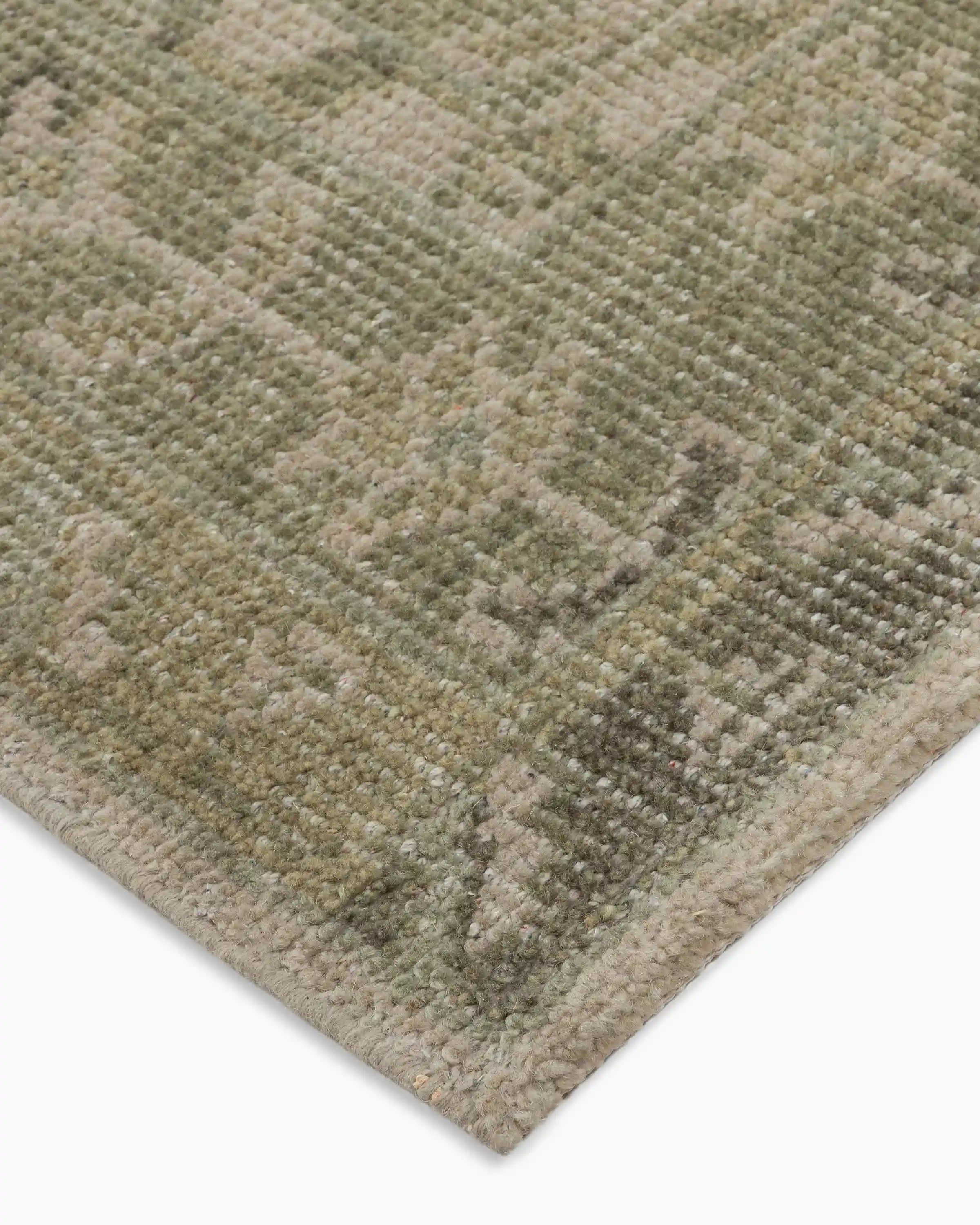 Mabel Hand-Knotted Wool Rug