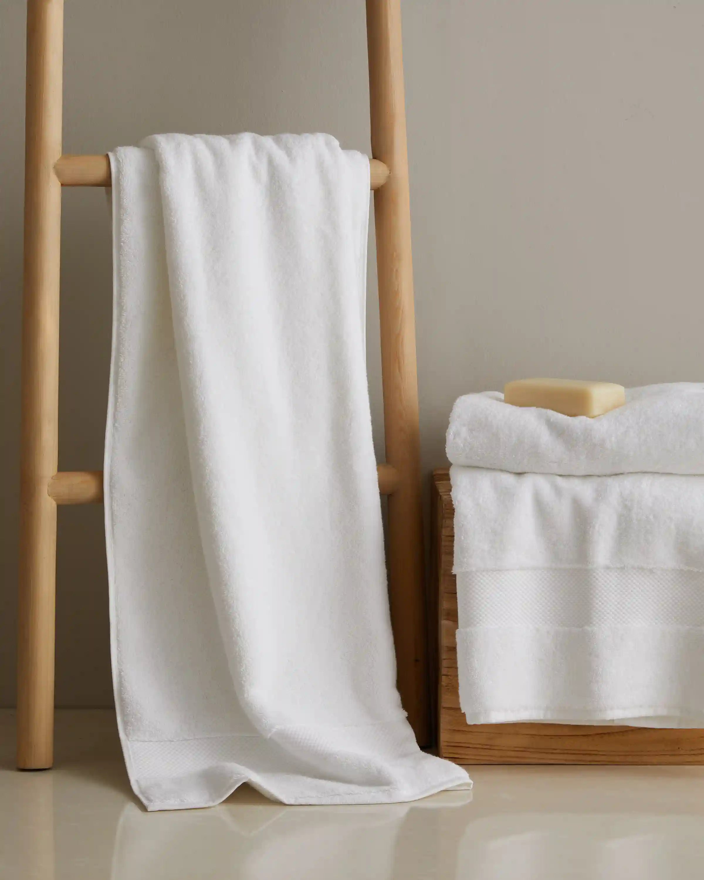 Turkish Ultra Plush Bath Towel (Set of 2)