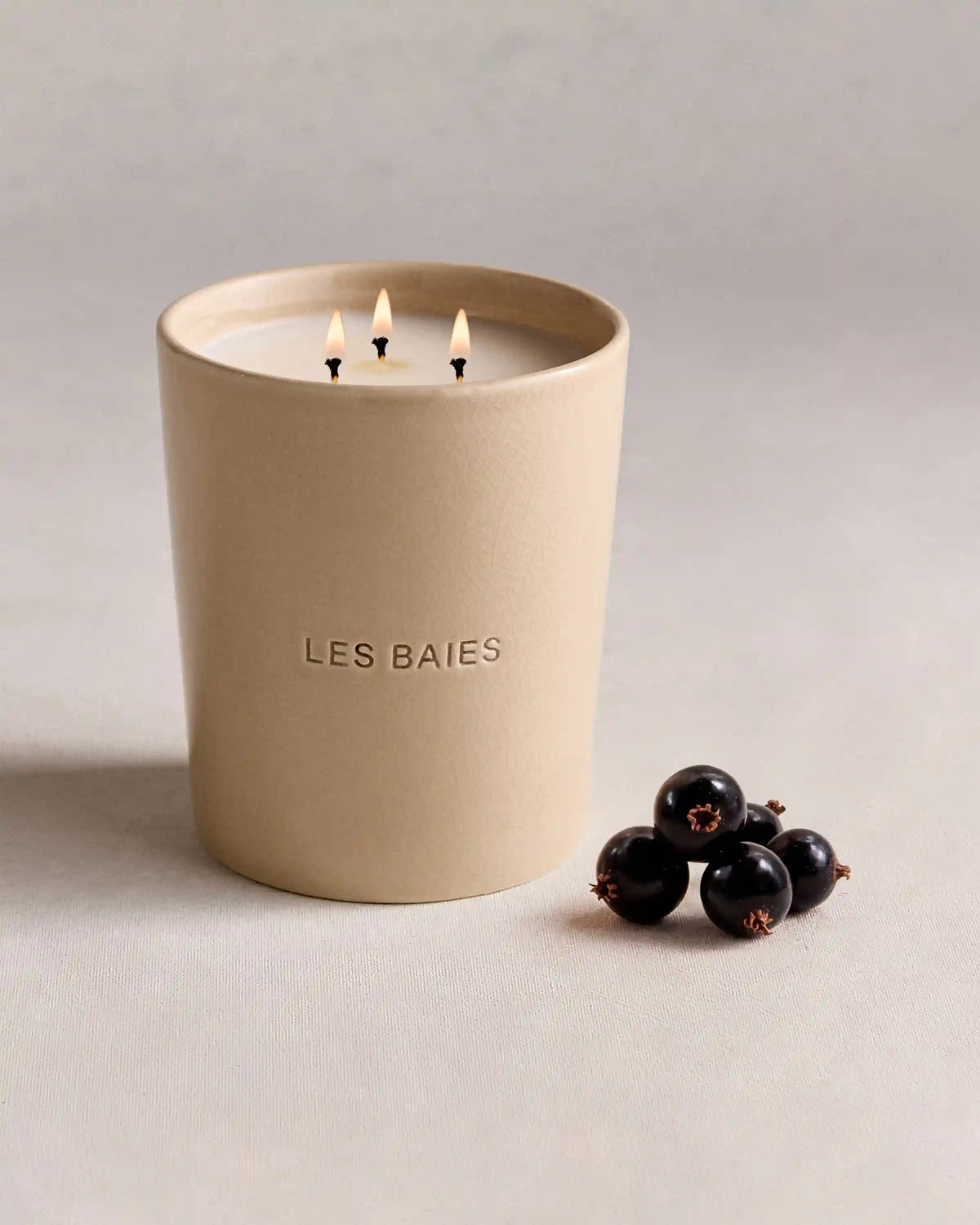 Les Baies 3-Wick Luxury Candle
