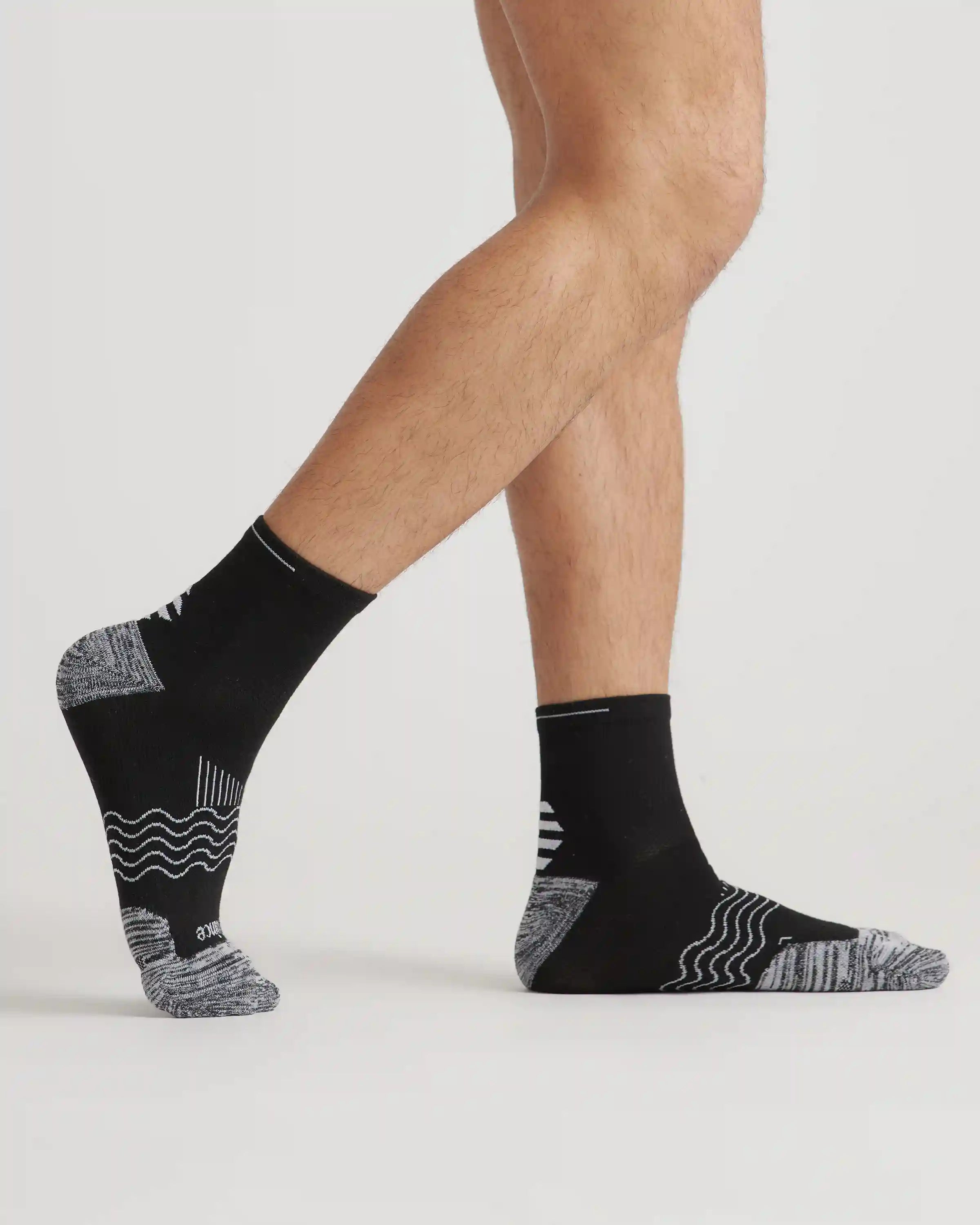 Performance Running Quarter Socks (4-Pack)