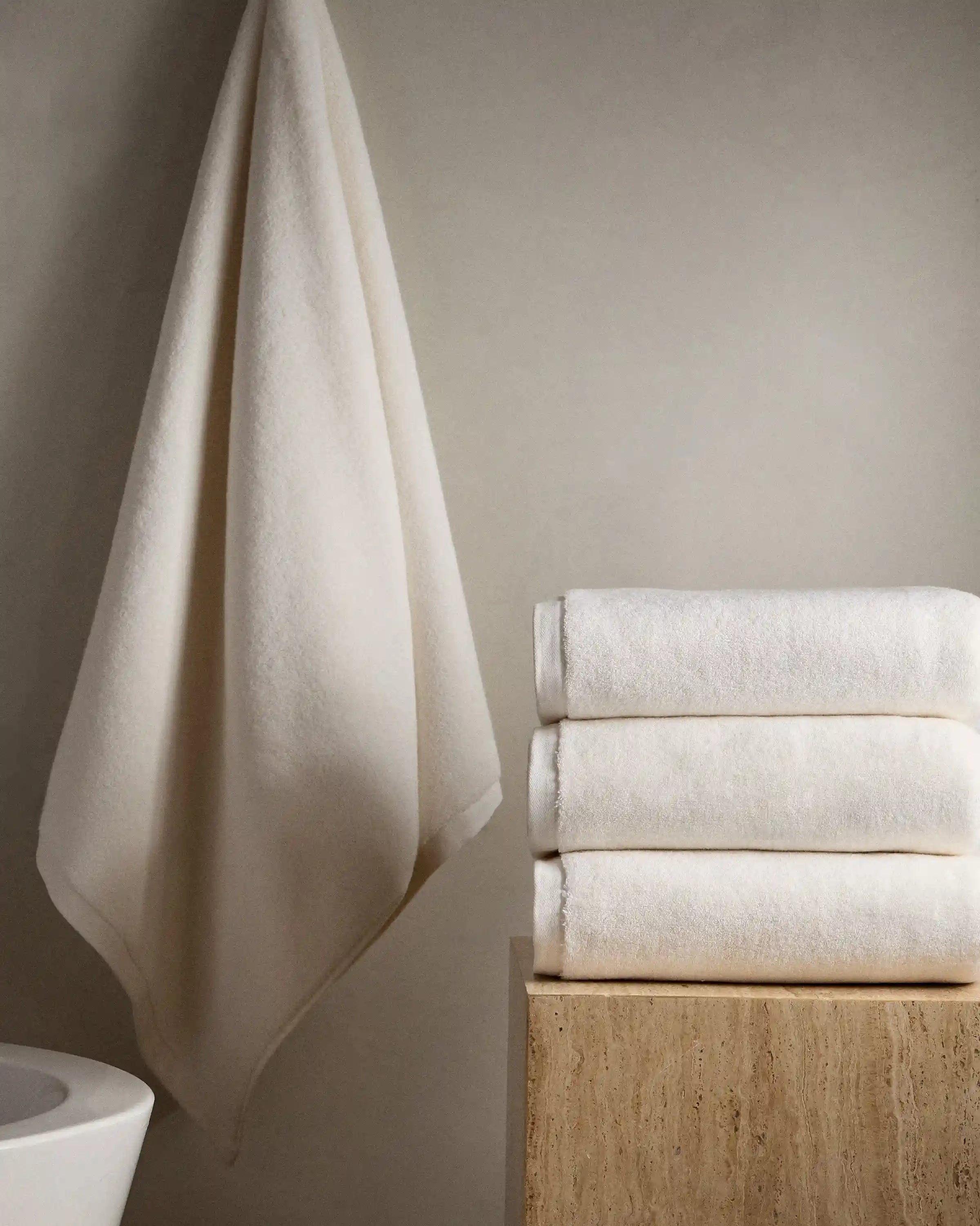 Plush Organic Turkish Cotton Bath Towel (Set of 2)