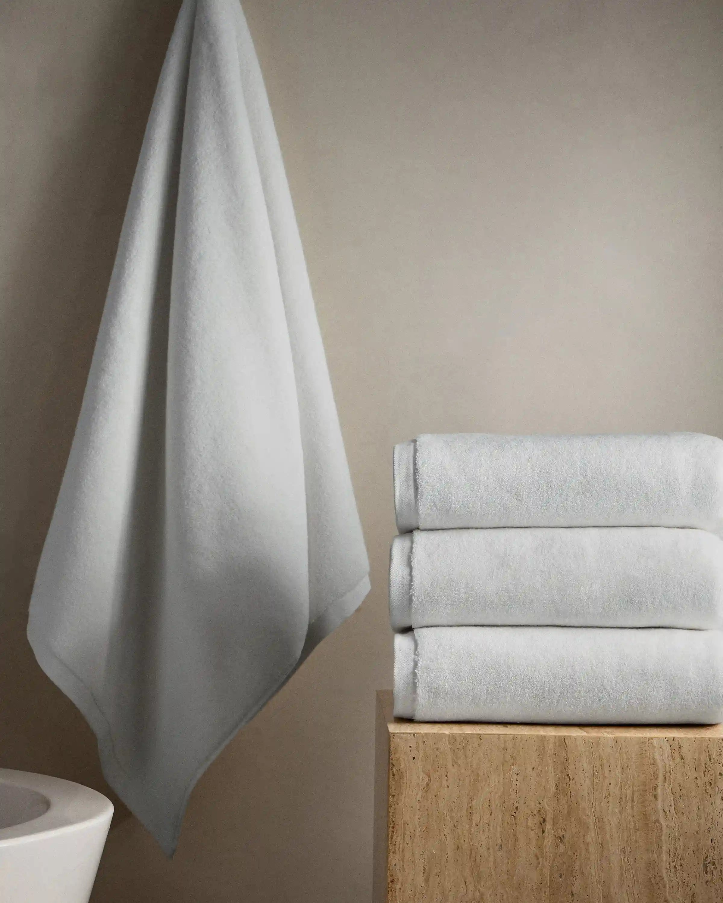 Plush Organic Turkish Cotton Bath Towel (Set of 2)