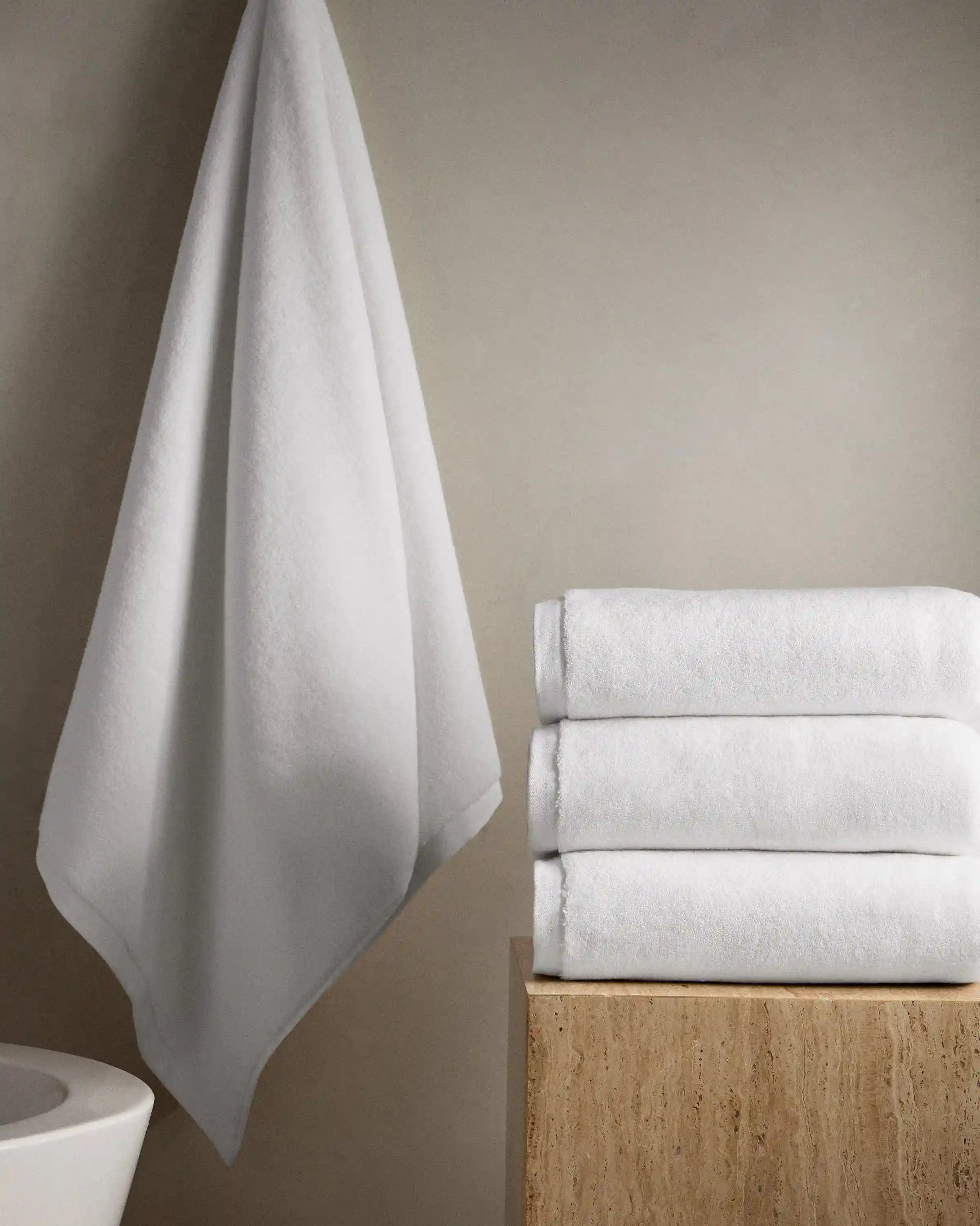 Plush Organic Turkish Cotton Bath Towel (Set of 2)