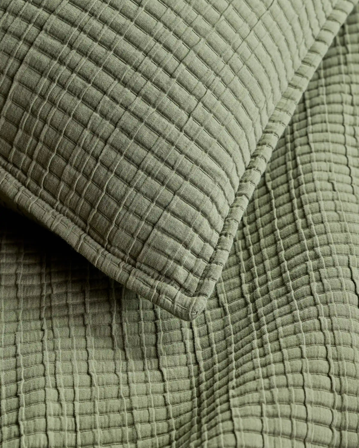 Organic Ribbed Cotton Coverlet Set