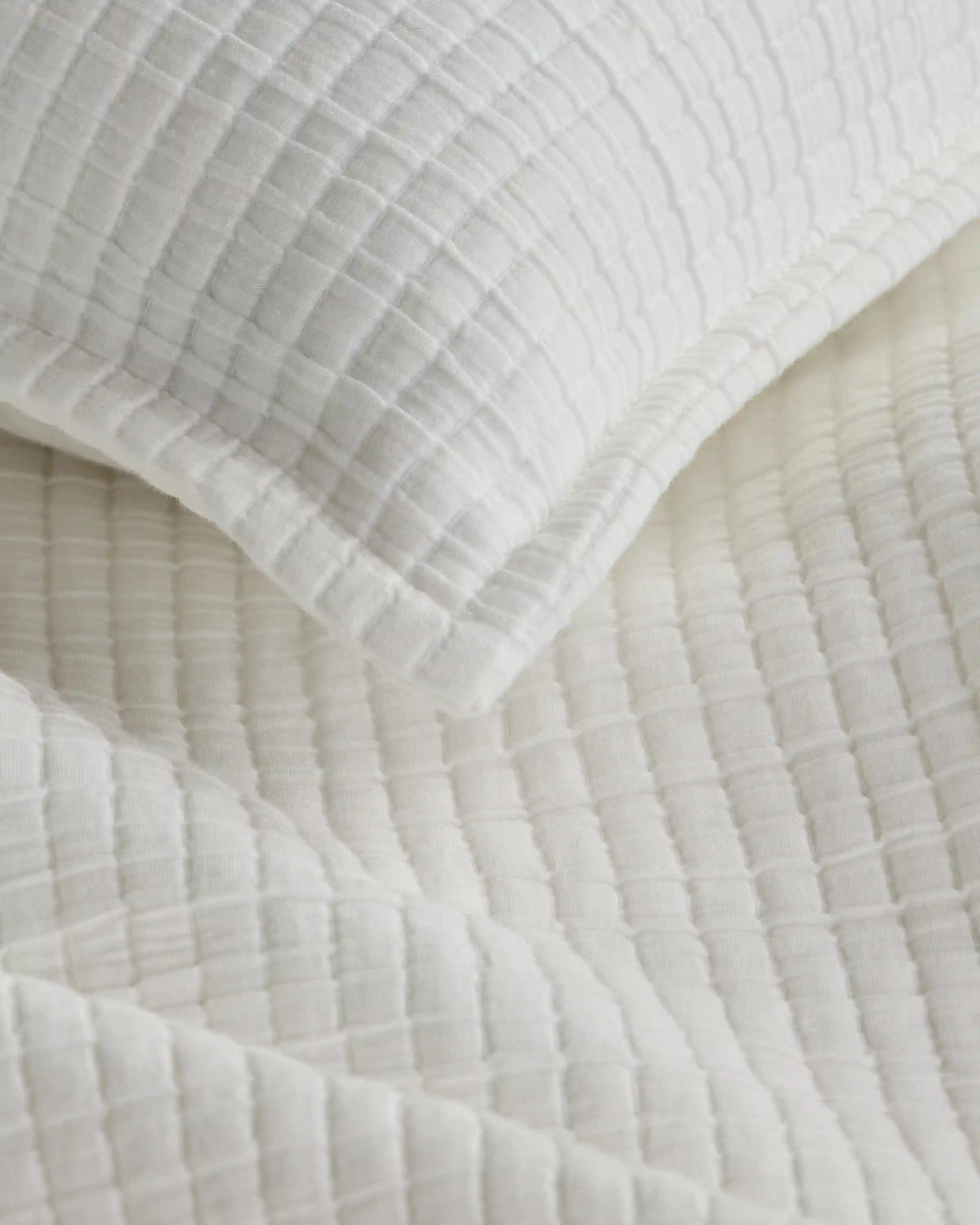 Organic Ribbed Cotton Coverlet Set