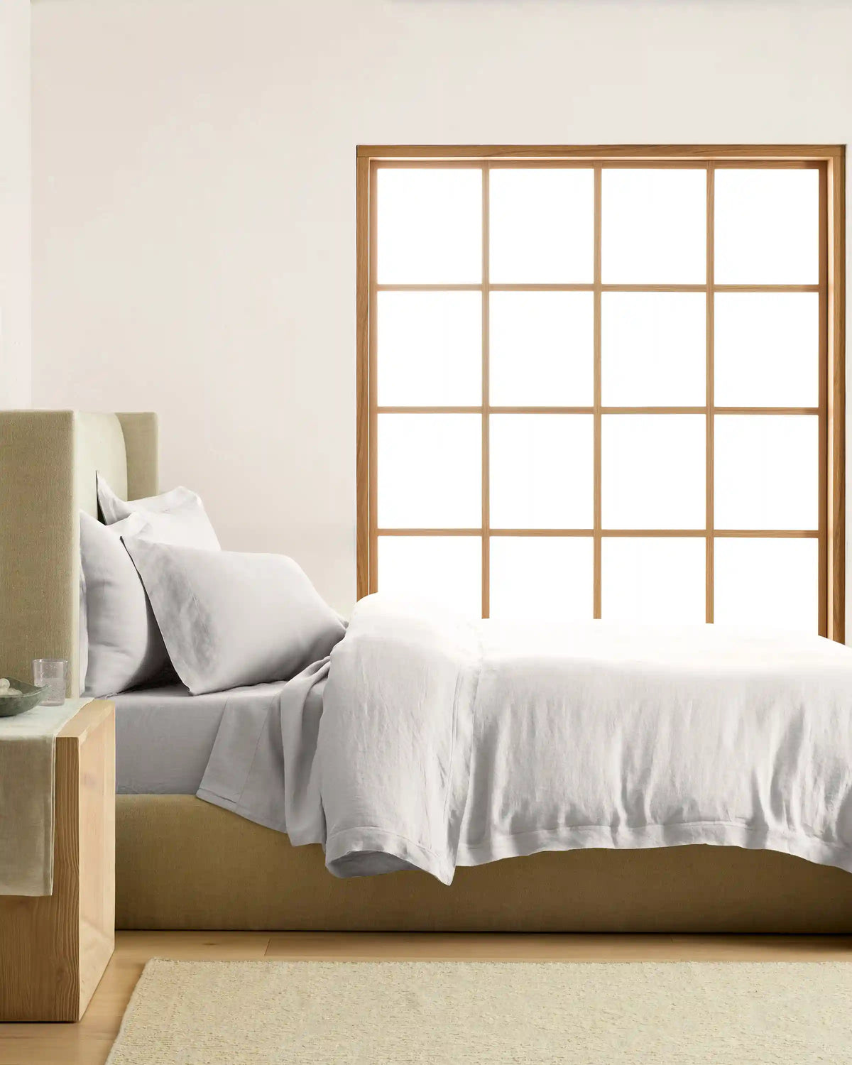 European Linen Double Flange Deluxe Bedding Bundle