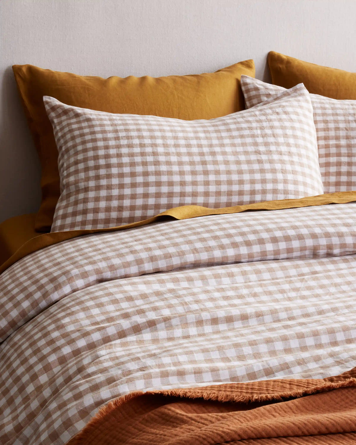 European Linen Gingham Deluxe Bedding Bundle