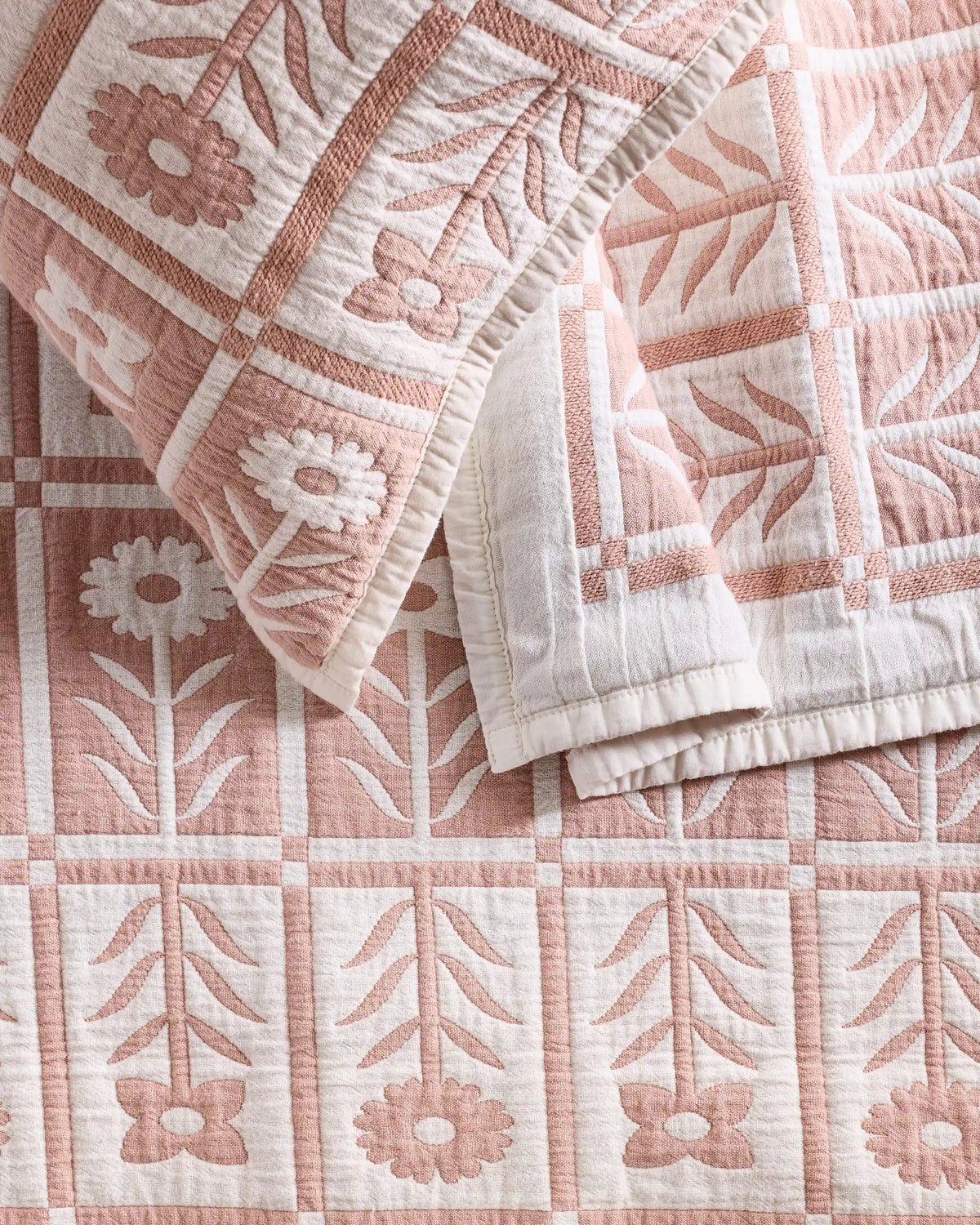 Organic Cotton Jacquard Floral Coverlet Set