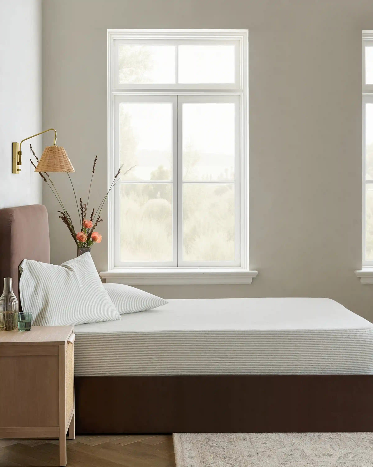 European Linen Stripe Fitted Sheet Set