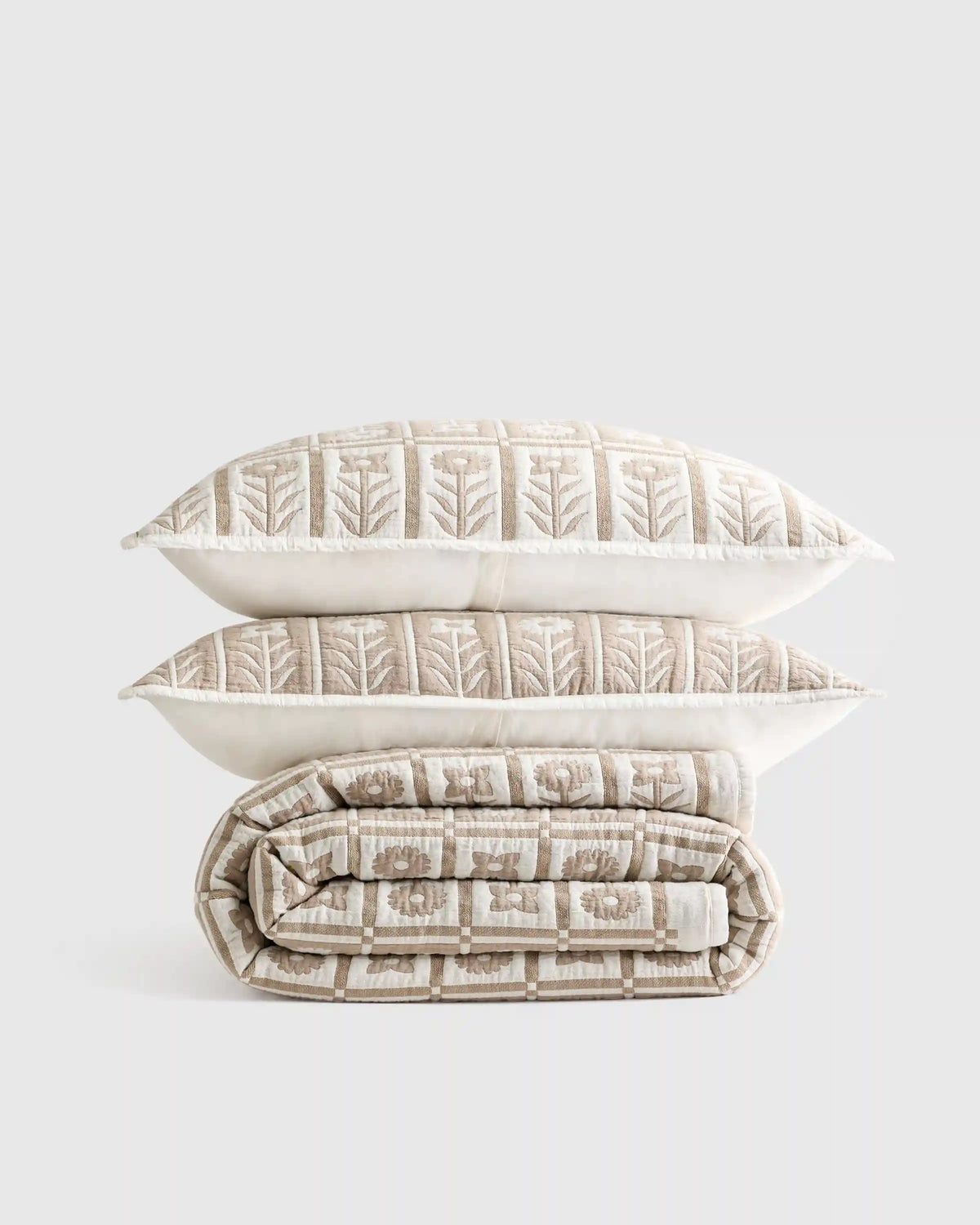 Organic Cotton Jacquard Floral Coverlet Set