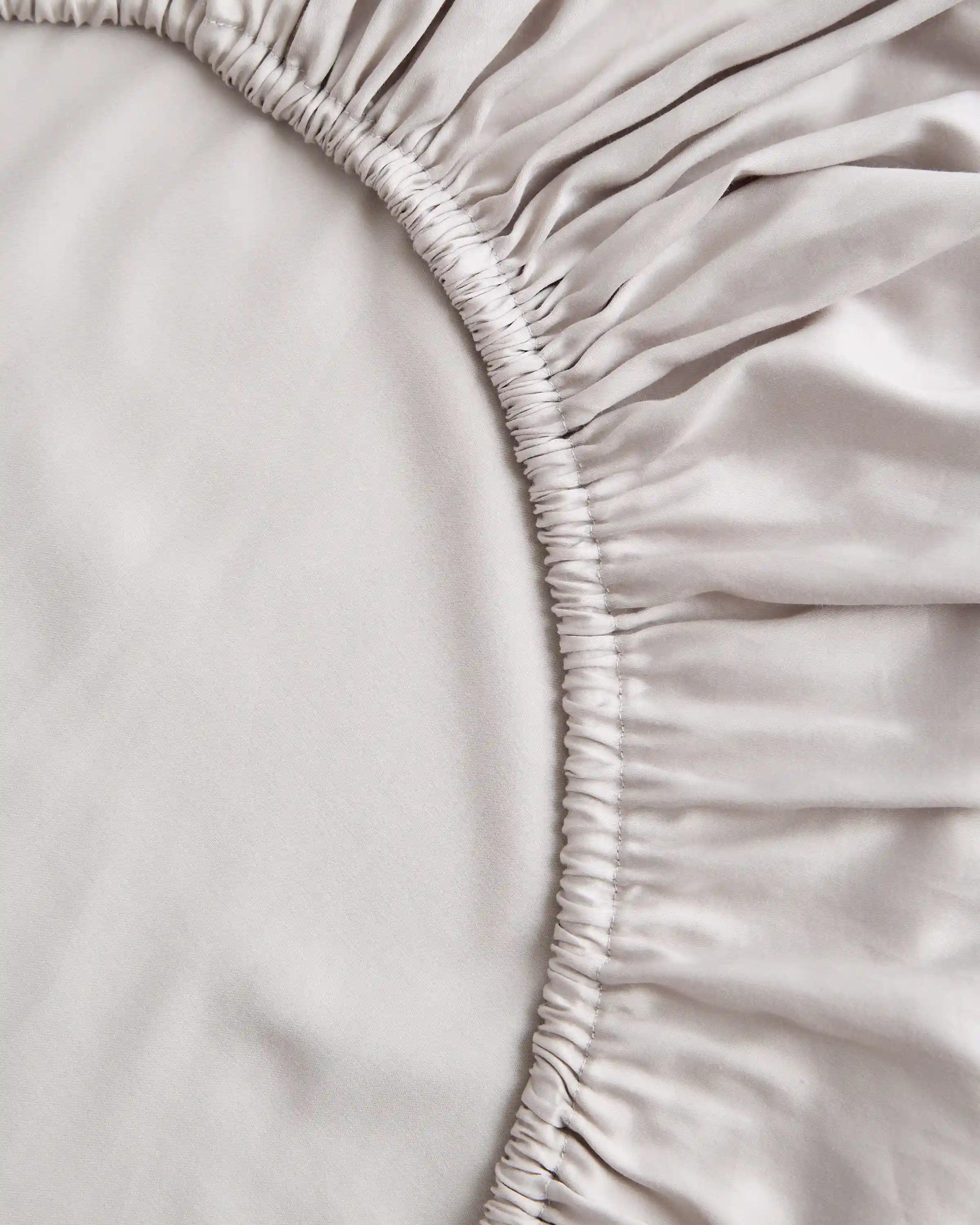 Signature Giza Cotton Sateen Deluxe Bedding Bundle