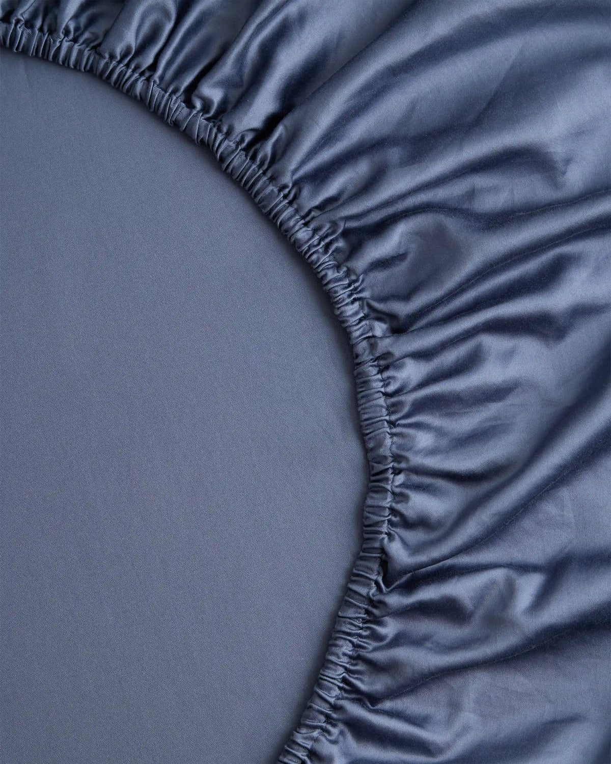 Signature Giza Cotton Sateen Deluxe Bedding Bundle
