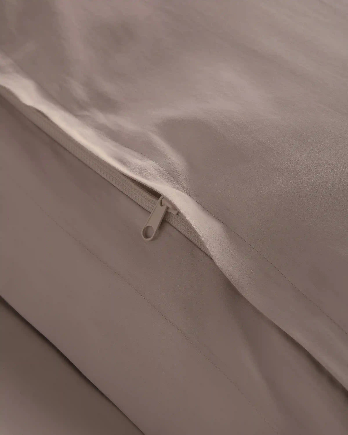 Signature Giza Cotton Sateen Deluxe Bedding Bundle