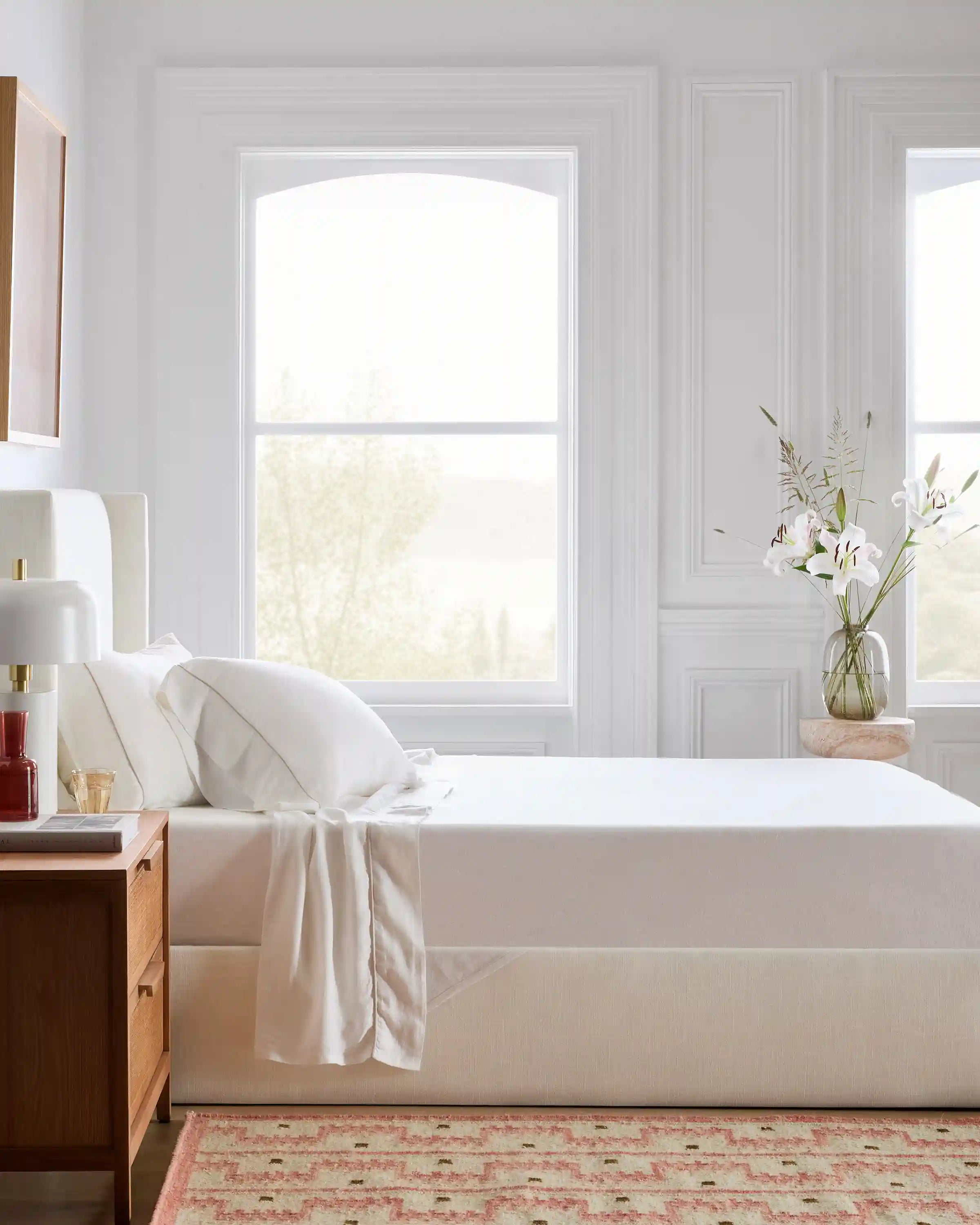 European Linen Piped Deluxe Bedding Bundle