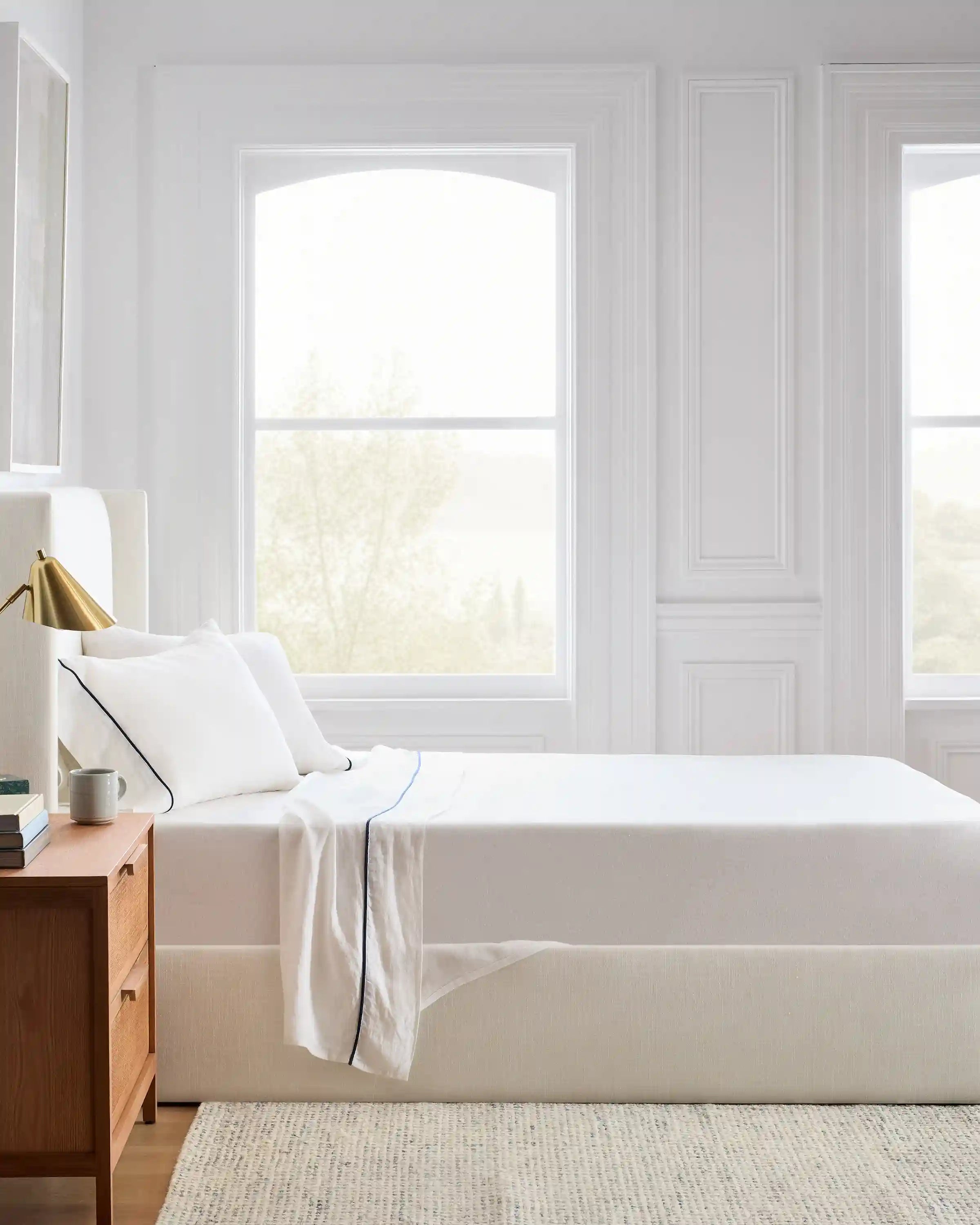 European Linen Piped Deluxe Bedding Bundle