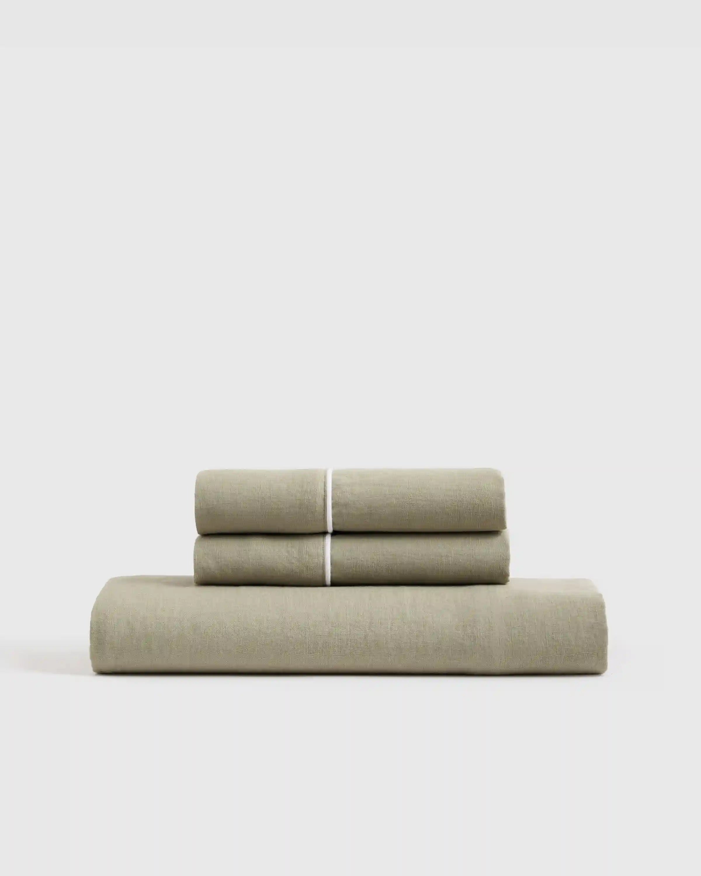 European Linen Piped Fitted Sheet Set