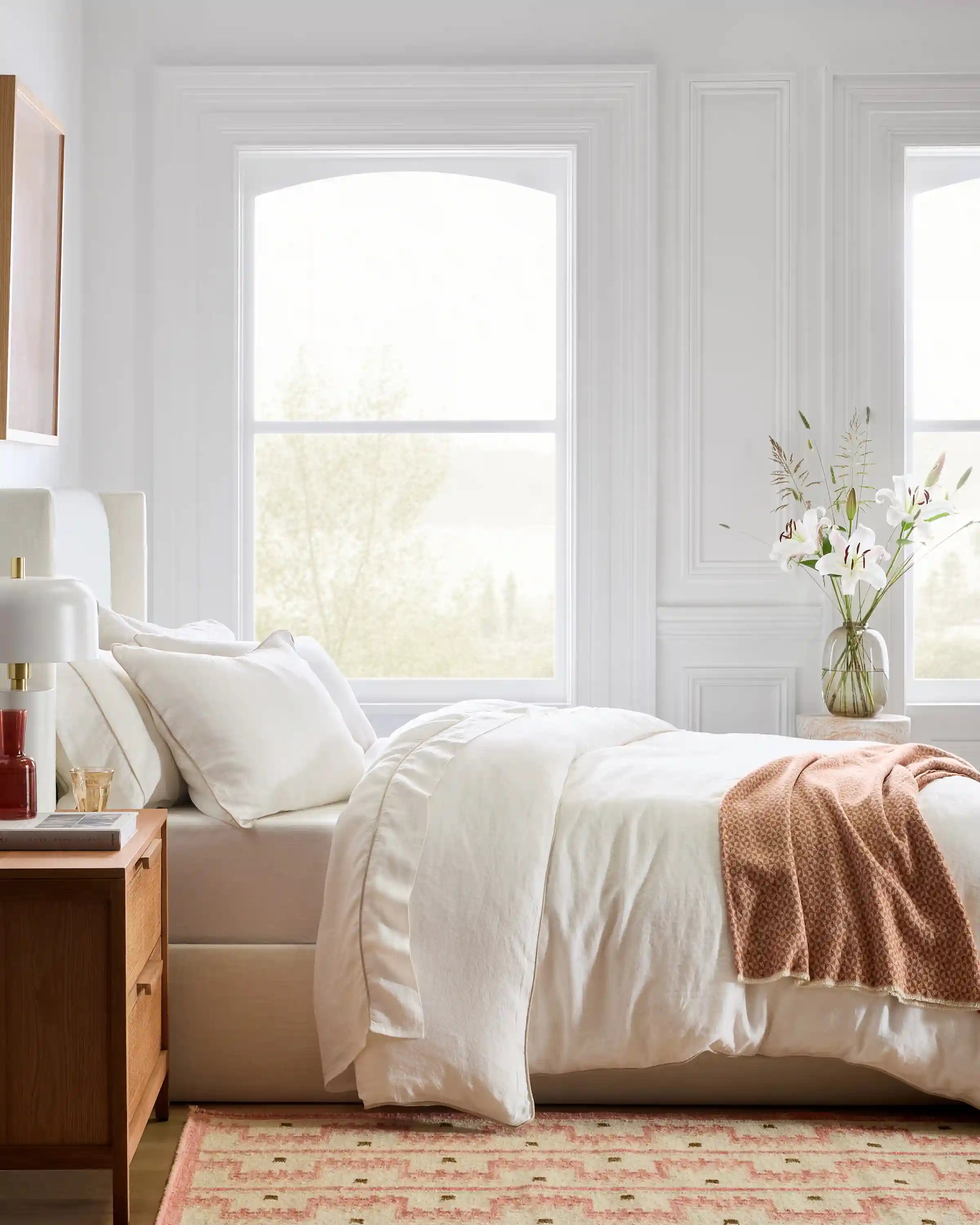 European Linen Piped Deluxe Bedding Bundle