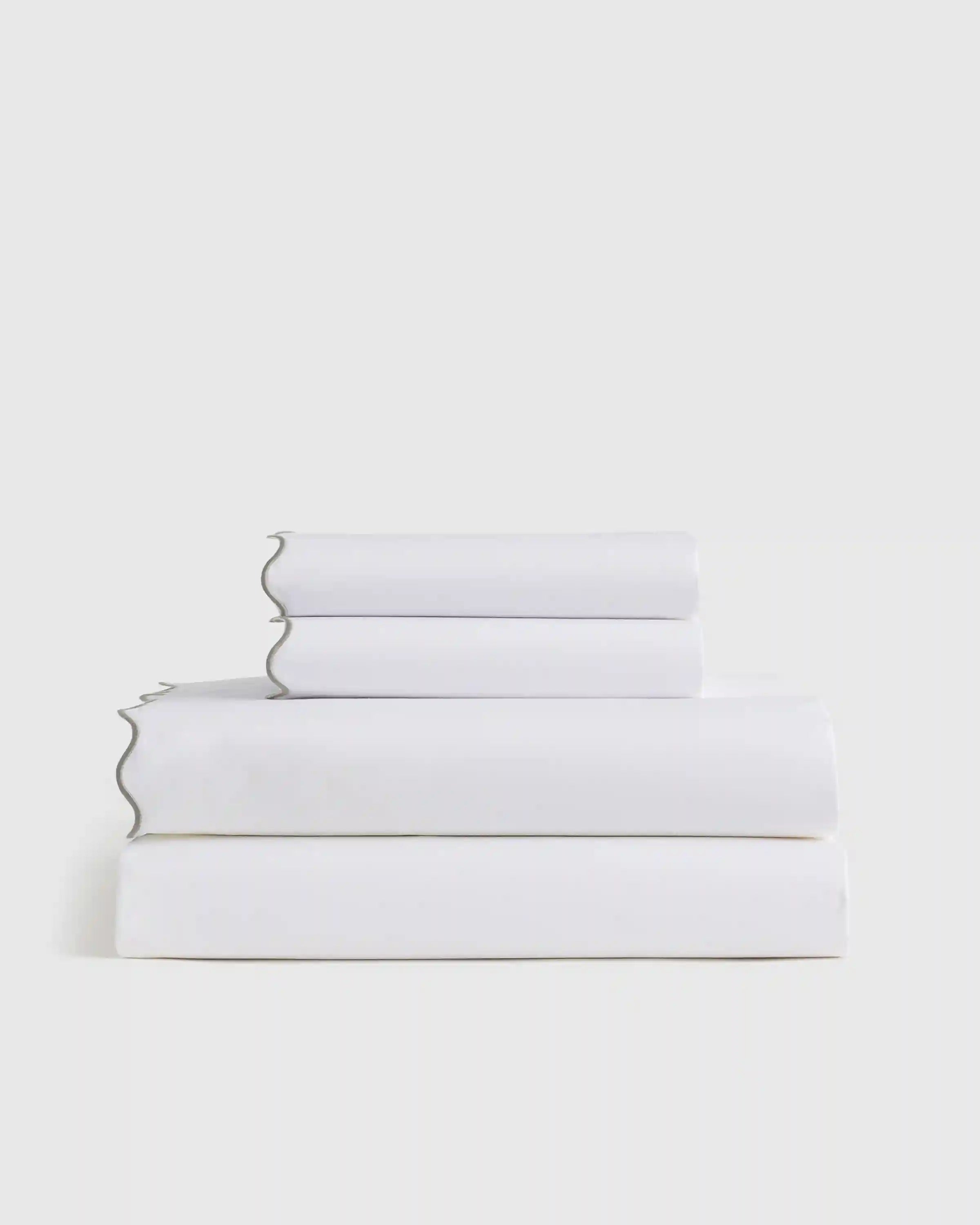 Organic Crisp Percale Scallop Sheet Set