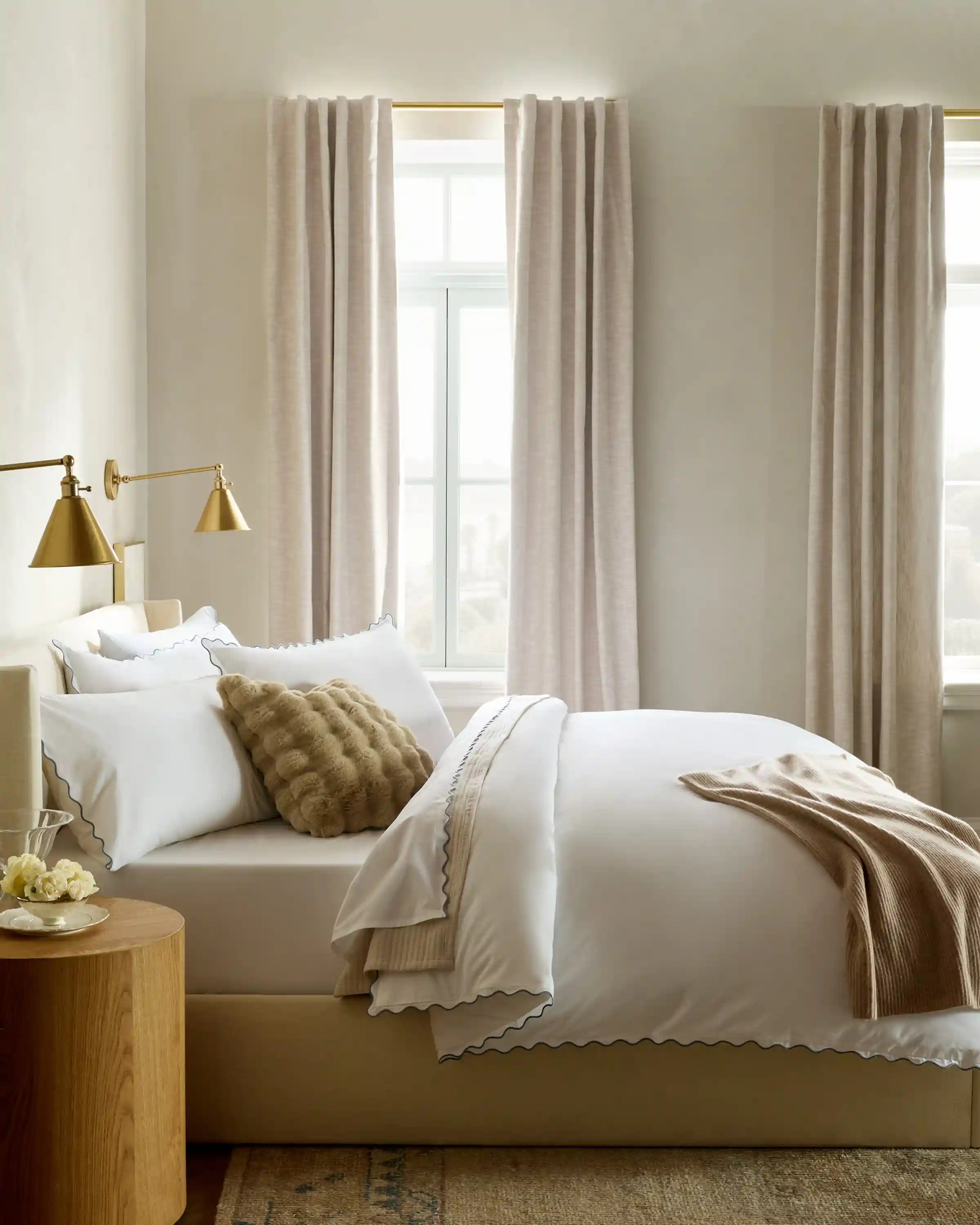 Organic Crisp Percale Scallop Duvet Cover Set