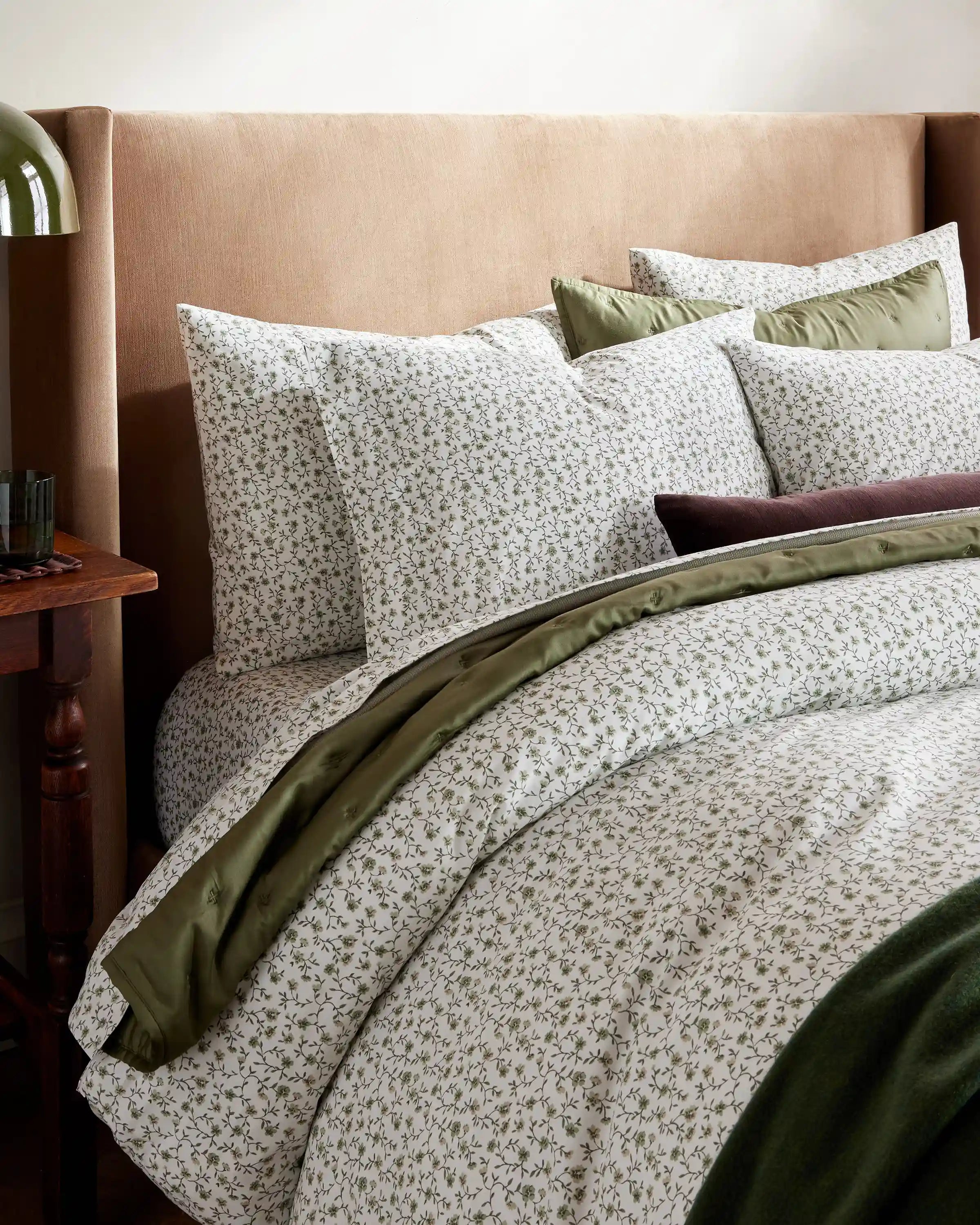 Organic Crisp Percale Floral Deluxe Bedding Bundle