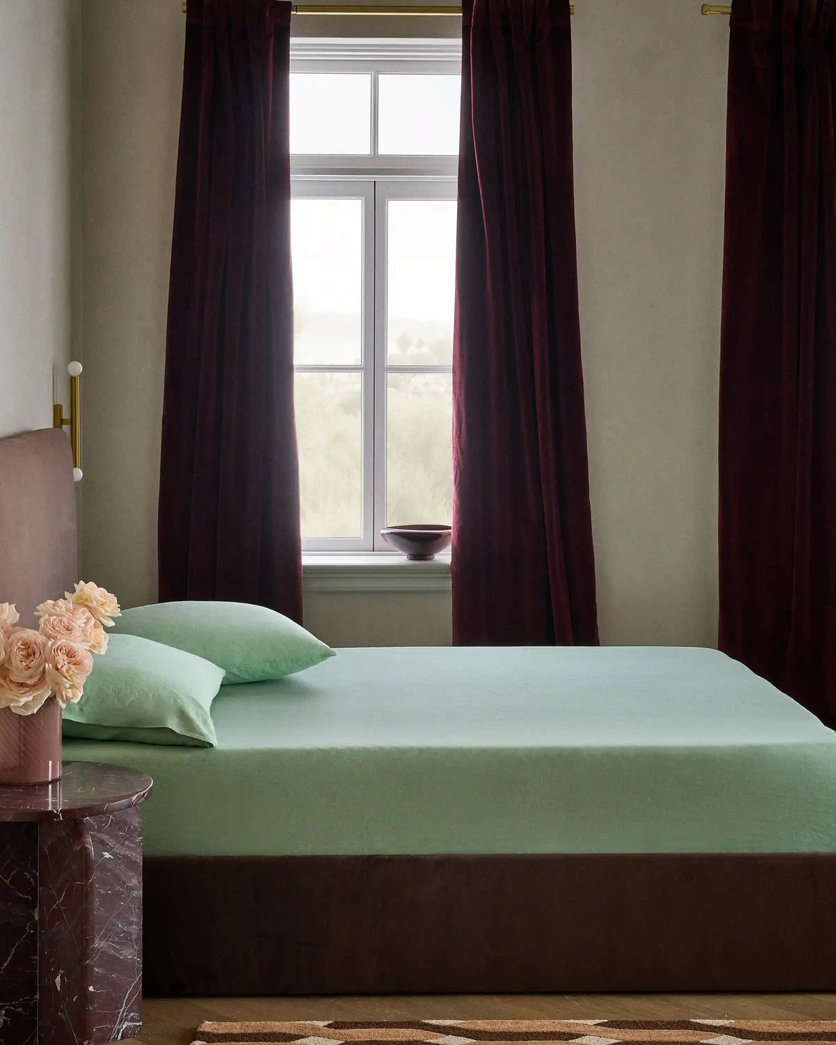 European Linen Fitted Sheet Set