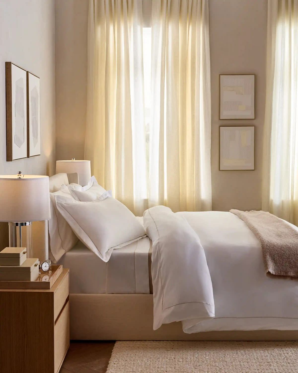 Signature Giza Cotton Sateen Embroidered Deluxe Bedding Bundle