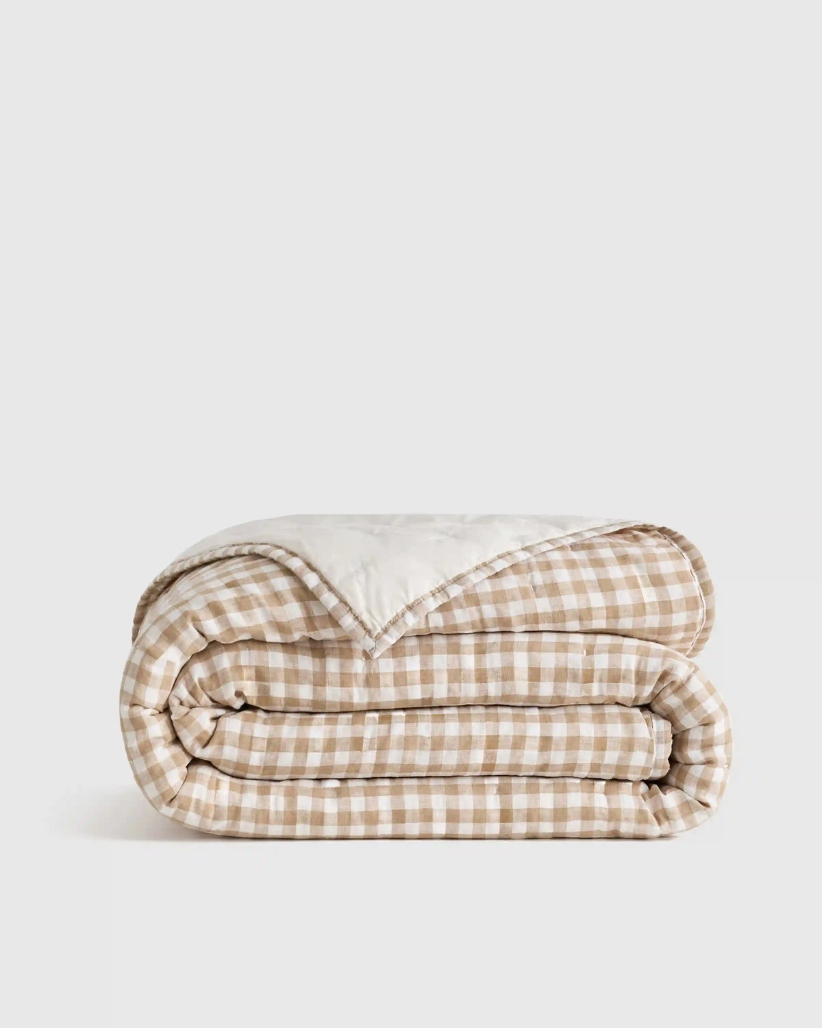 European Linen Patterned Quilt
