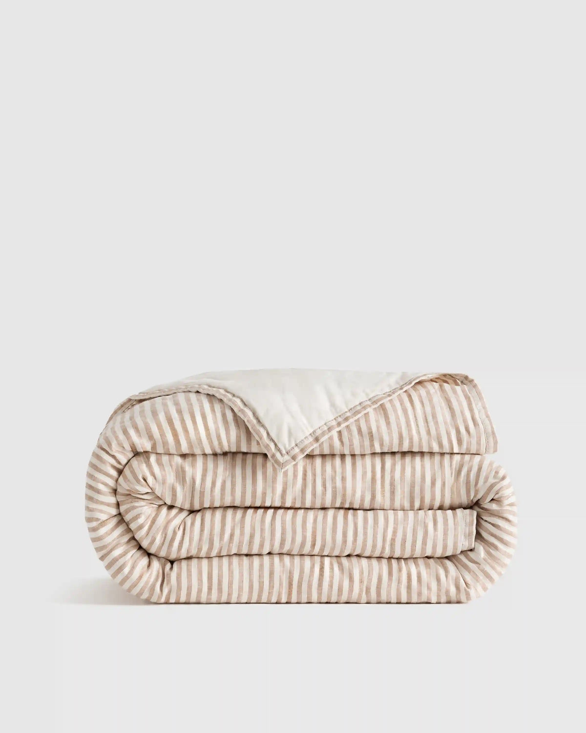European Linen Patterned Quilt