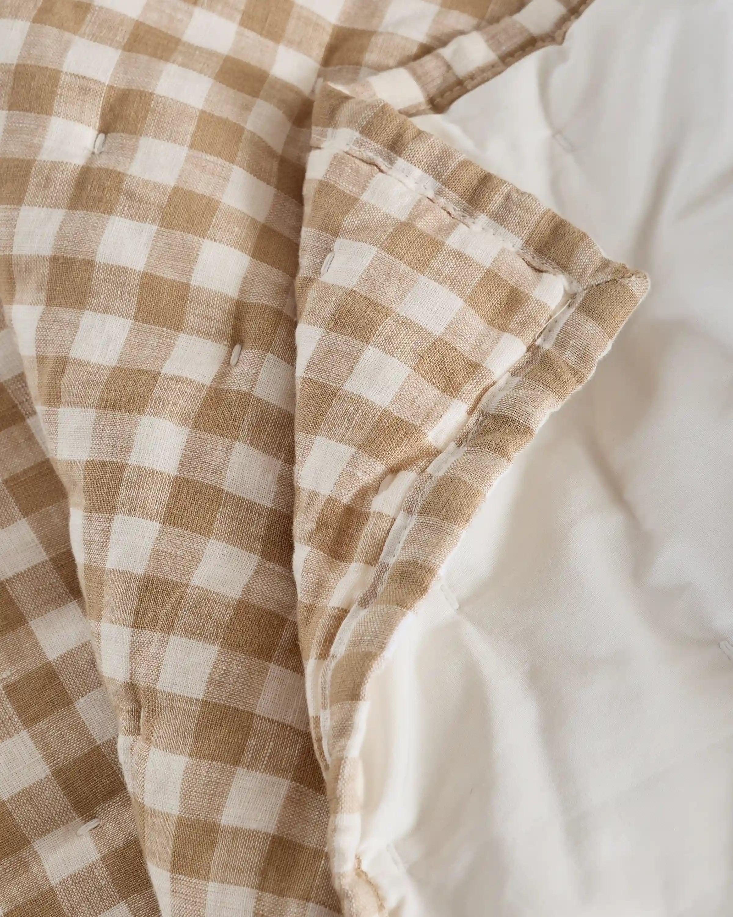 European Linen Patterned Quilt